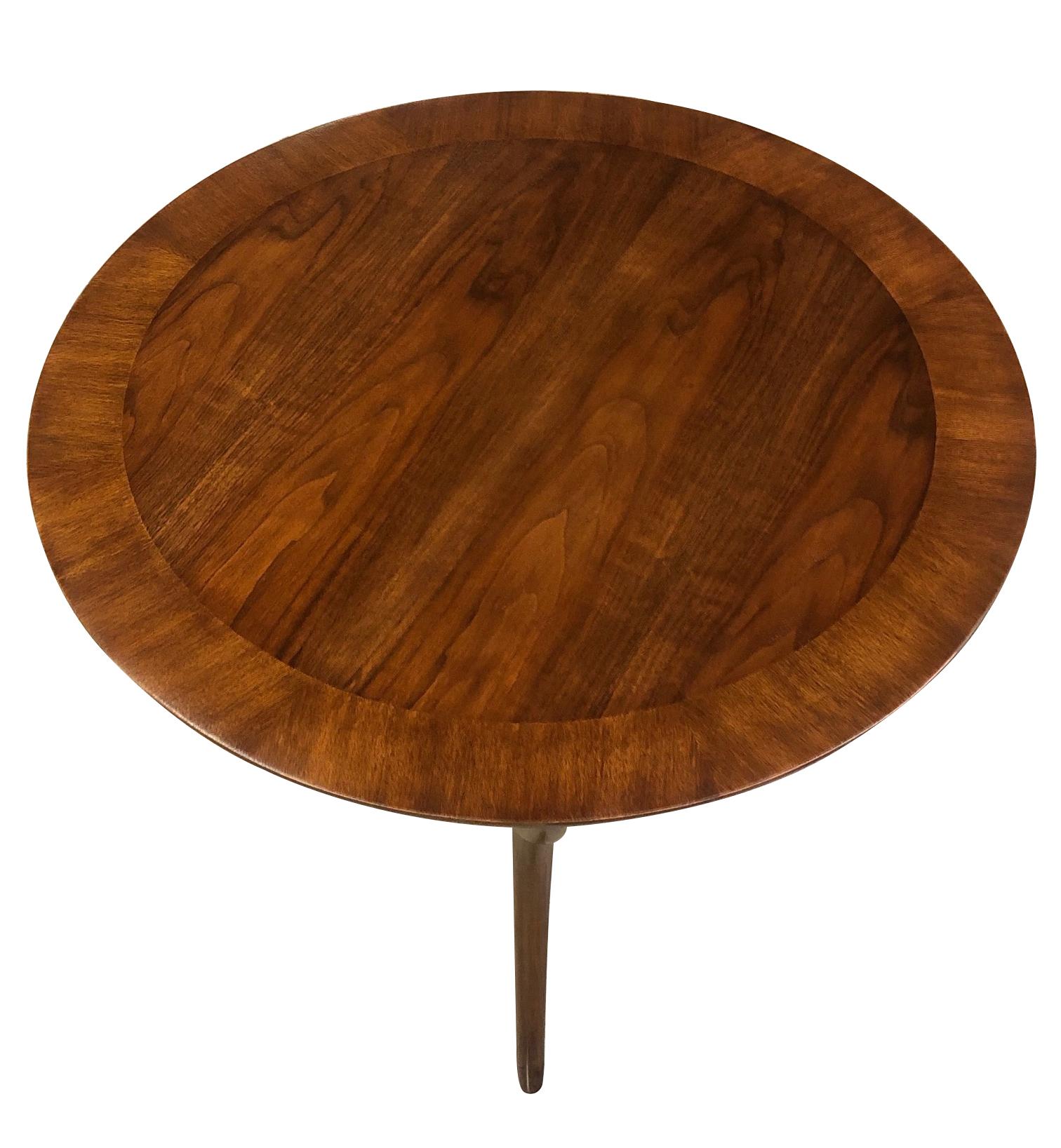 American Robsjohn-Gibbings for Widdicomb Round Walnut Klismos Sabre-Leg Round Table