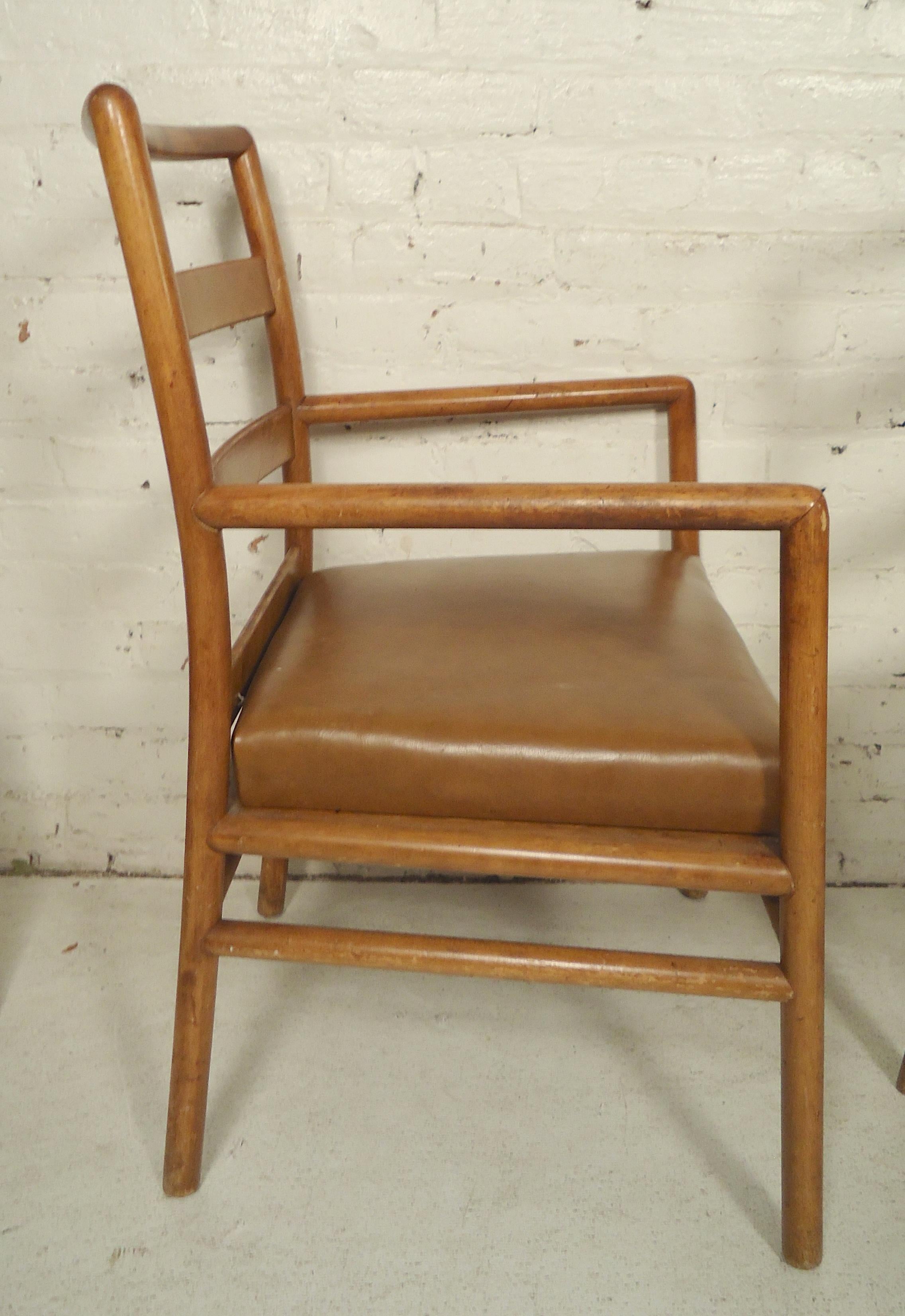 Robsjohn Gibbings for Widdicomb Set Of Chairs im Zustand „Relativ gut“ in Brooklyn, NY