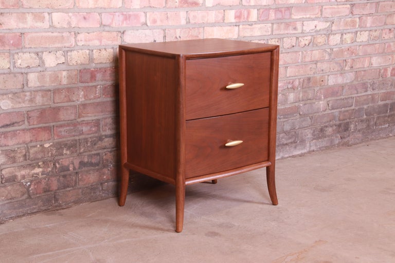 Robsjohn-Gibbings for Widdicomb Walnut Saber Leg Nightstand, Newly Refinished In Good Condition For Sale In South Bend, IN