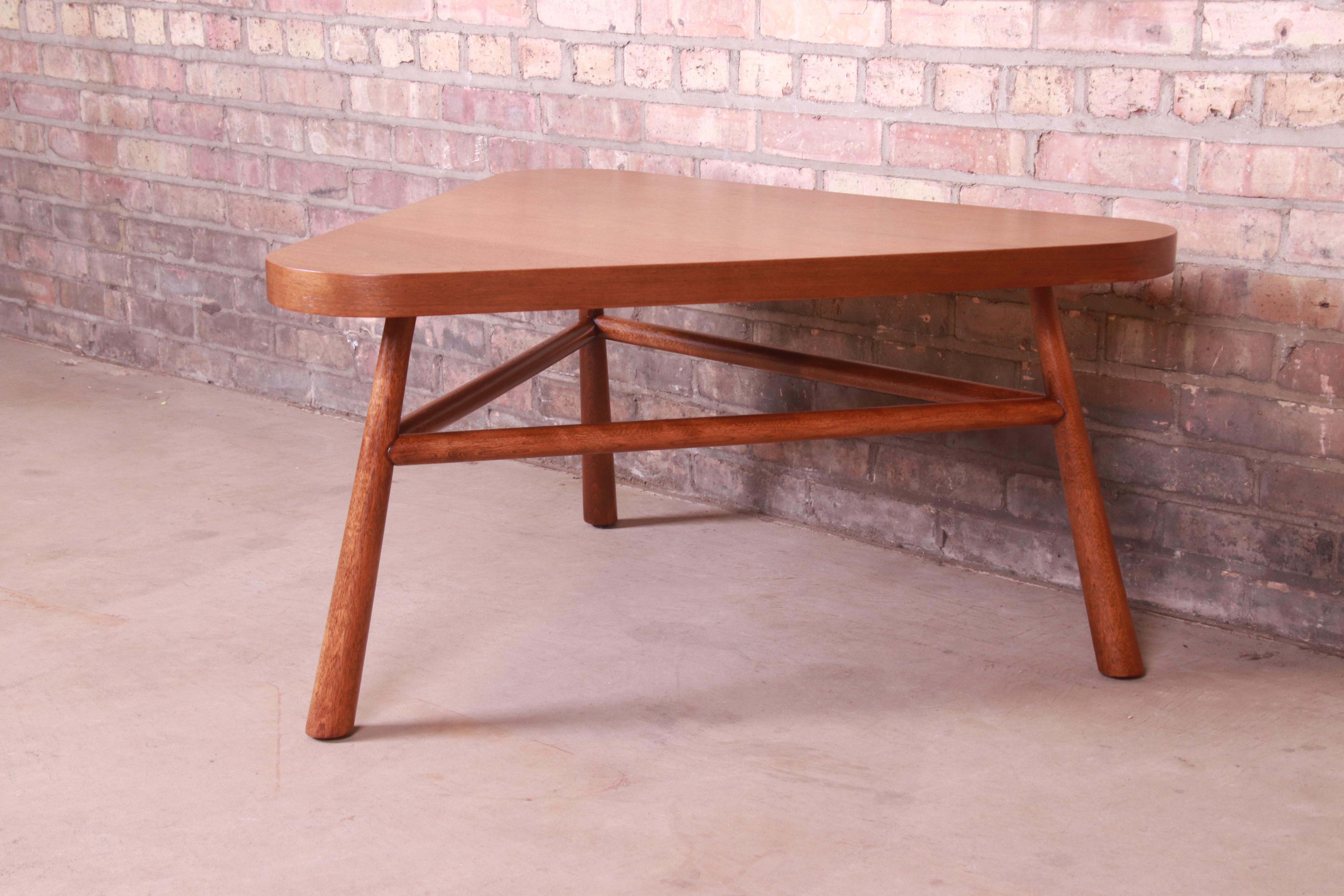 Robsjohn-Gibbings for Widdicomb Walnut Triangular Coffee Table, Newly Refinished In Good Condition For Sale In South Bend, IN