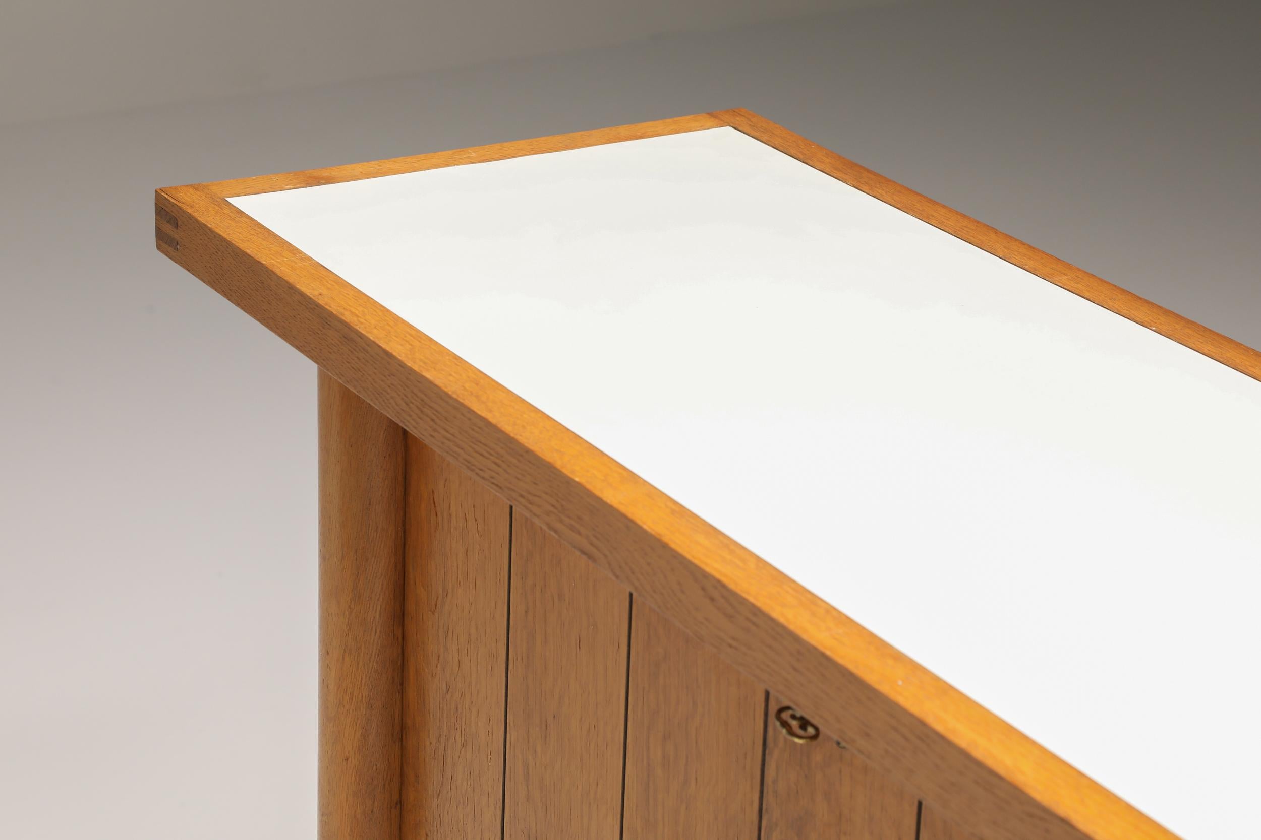 Mid-20th Century Robsjohn Gibbings Japanese Oak Credenza / Sideboard, George Nakashima, 1960's