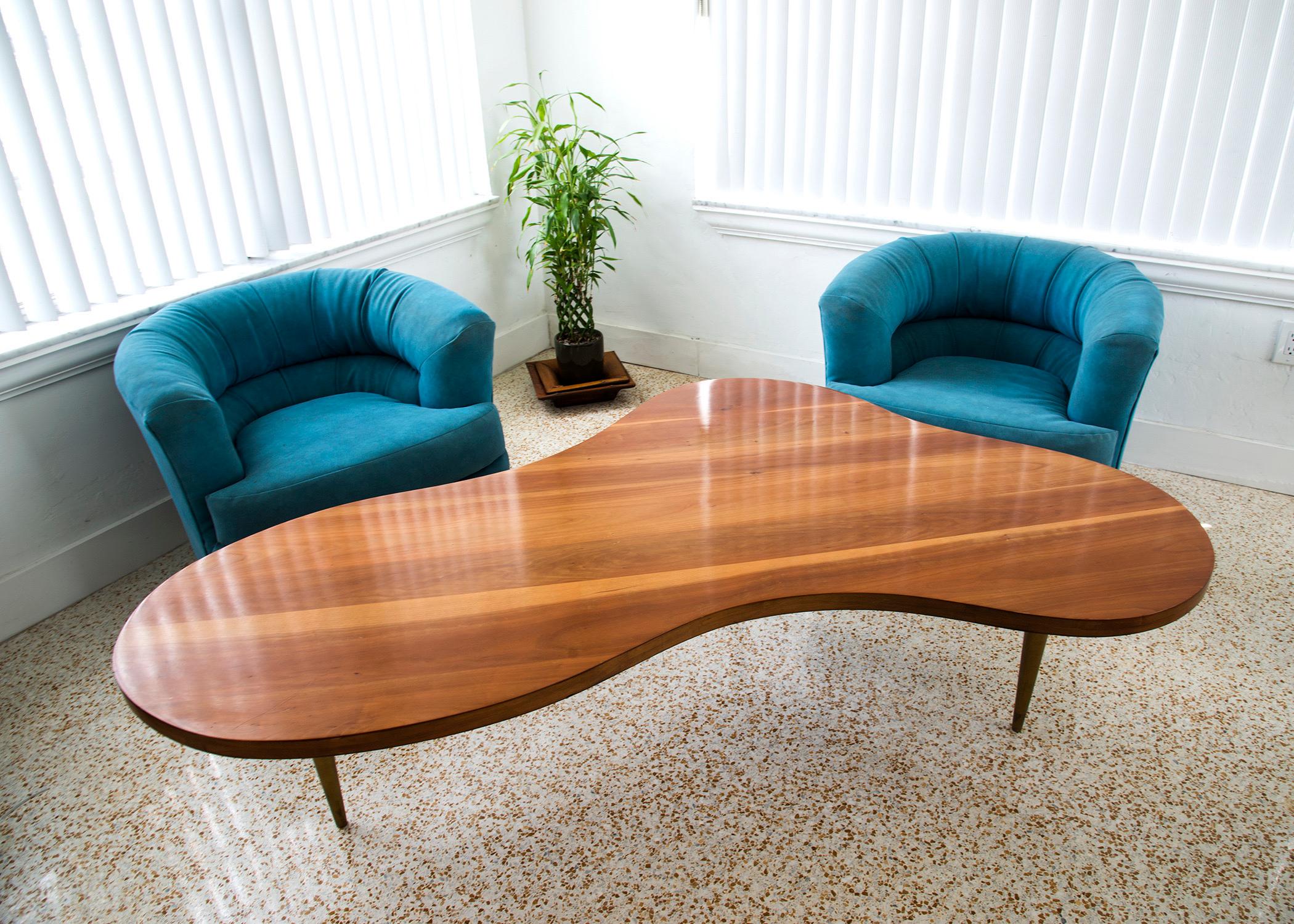 Mid-Century Modern Robsjohn Gibbings Original Biomorphic Freeform Walnut and Brass Coffee Table For Sale