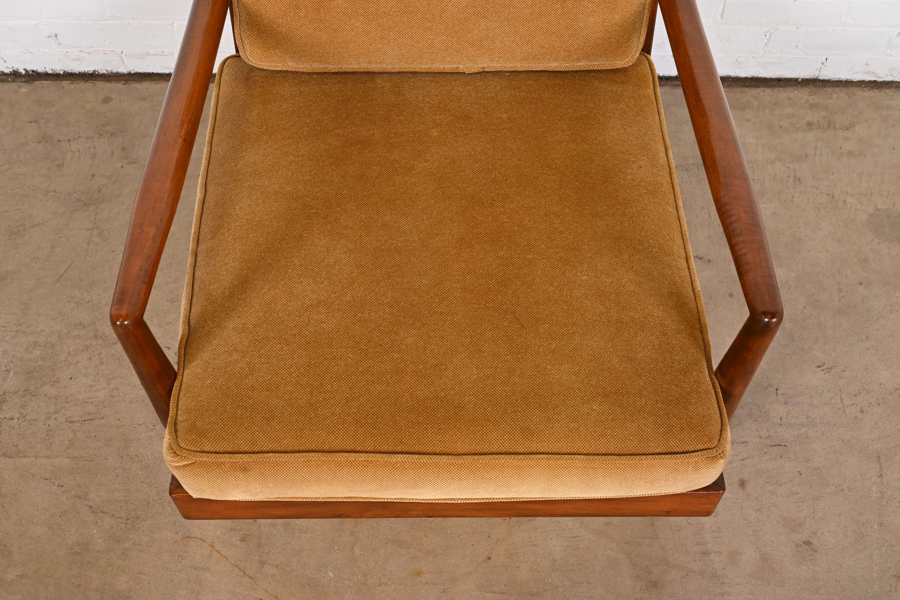 Robsjohn-Gibbings Style Mid-Century Modern Sculpted Walnut Lounge Chair For Sale 3