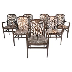Chaises de salle à manger à imprimé zébré de style Robsjohn-Gibbings - Un ensemble de 7