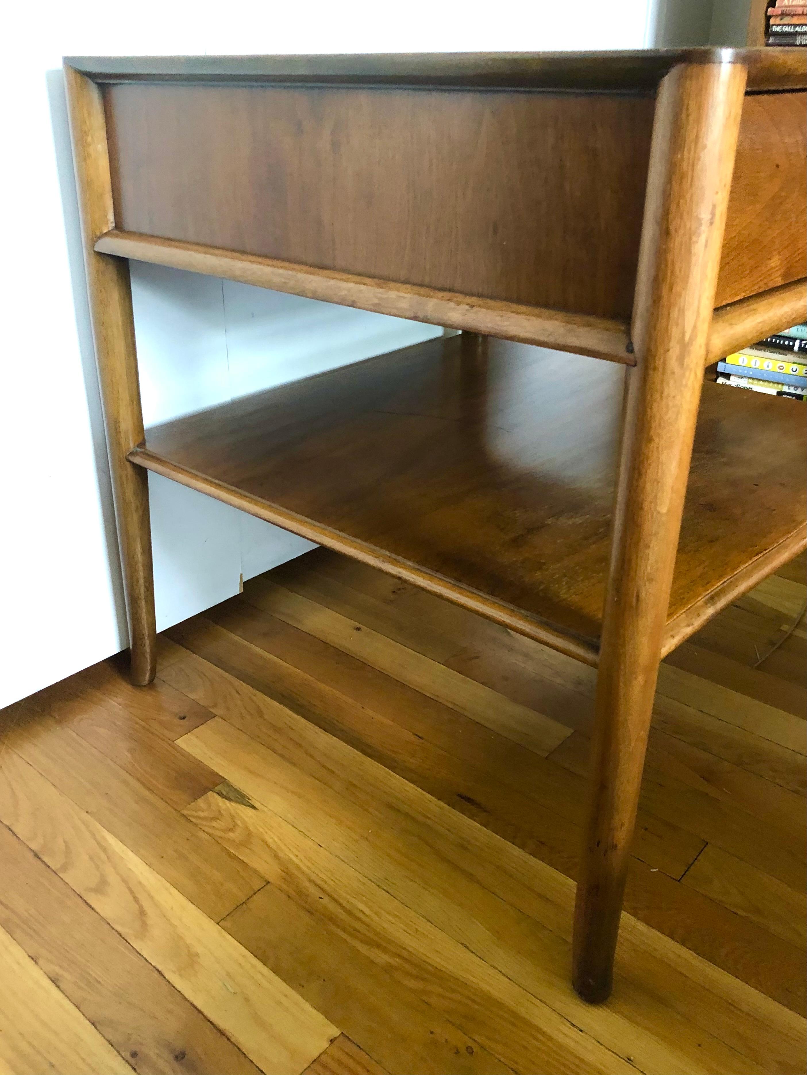 Robsjohn-Gibbings Walnut Side Tables w/ Gilt Porcelain Pulls In Good Condition In Brooklyn, NY