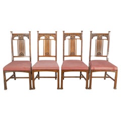Robson & Sons Ensemble de 4 chaises de salle à manger en chêne Art & Craft avec dossiers floraux sculptés