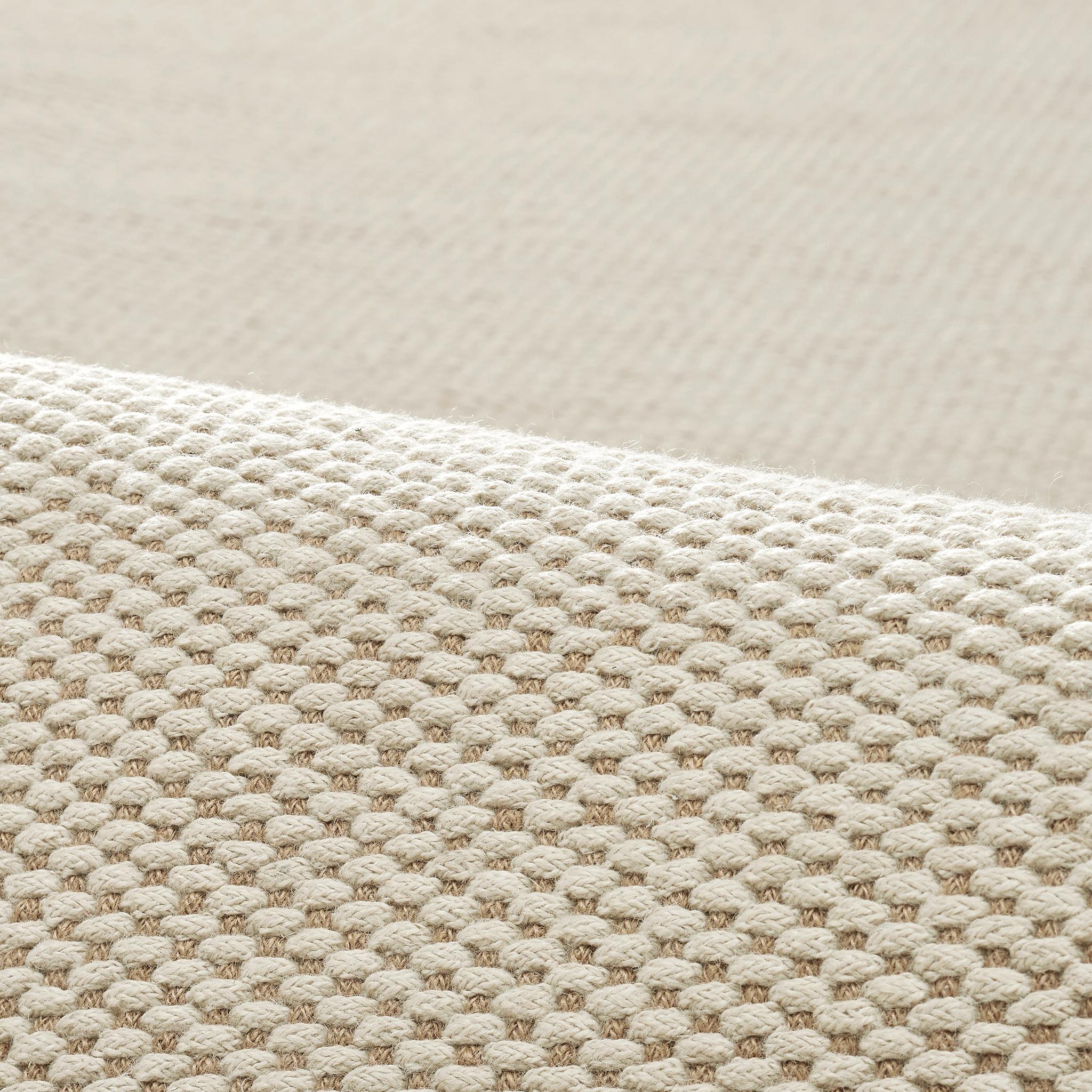 Robur 8x10ft ivory 100% jute tubular design luxury handwoven rug In New Condition For Sale In New York, NY