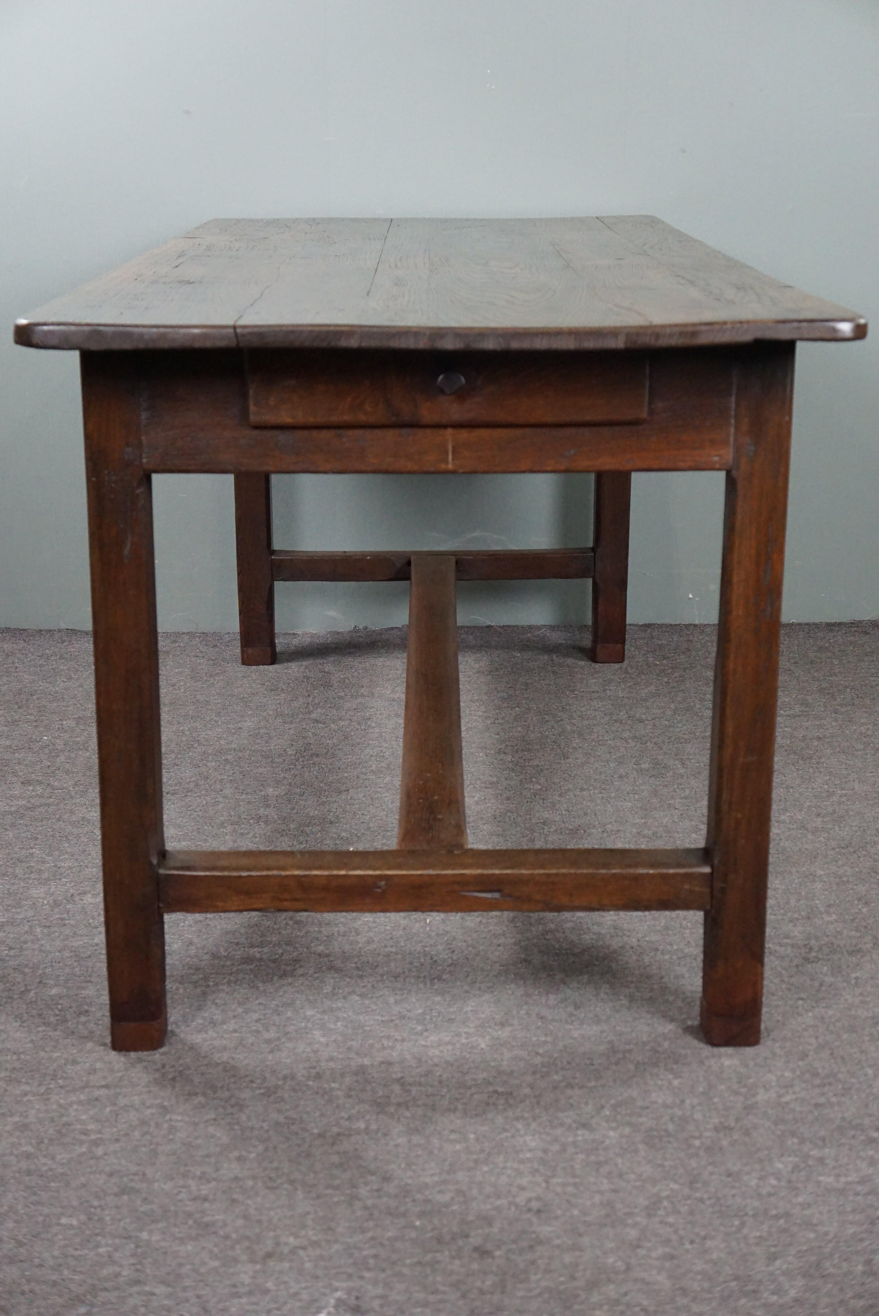 19th Century Robust antique French dining table made of oakwood, early 19th century For Sale