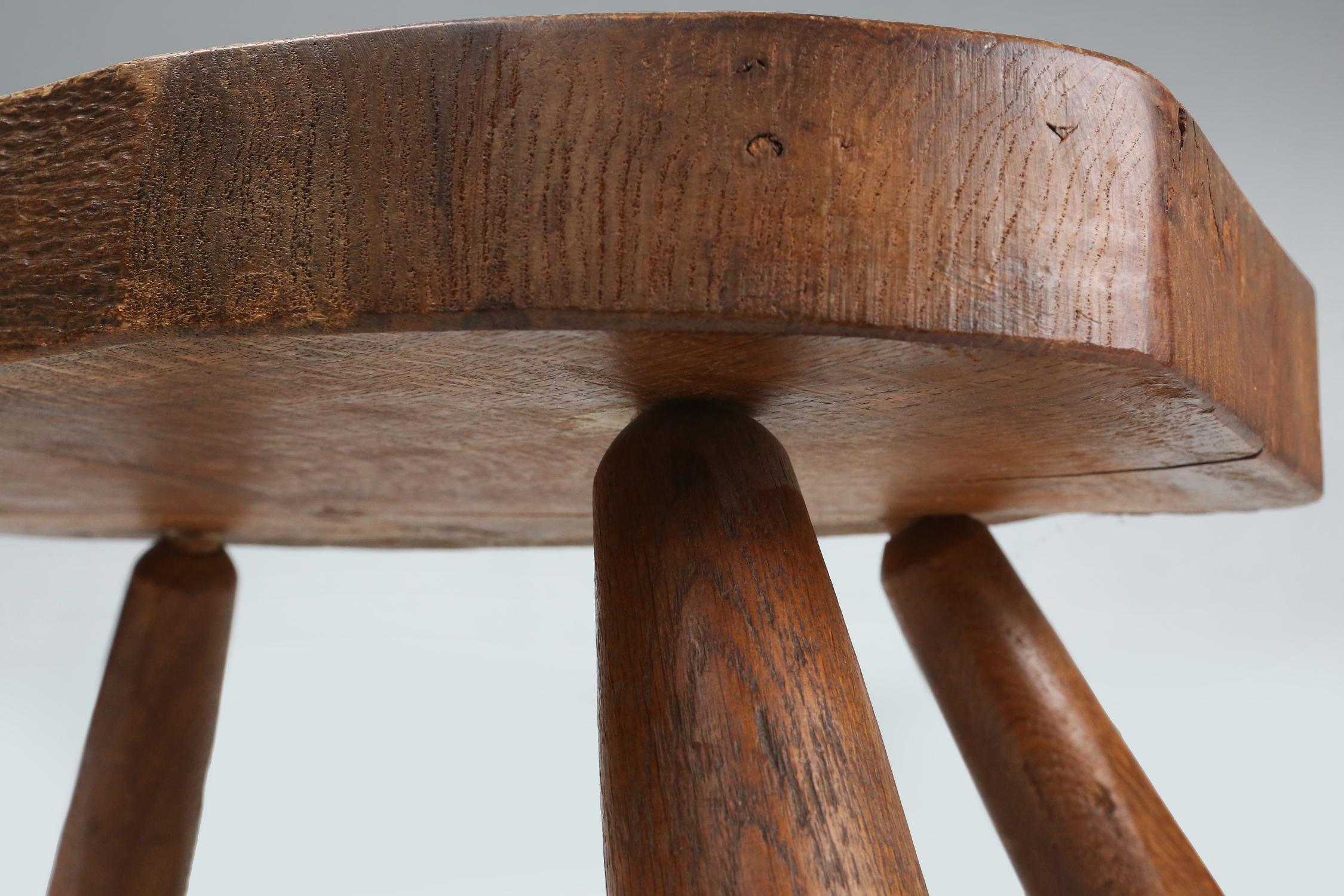 Robust mid-century tree trunk coffee table, France, 1910 For Sale 3