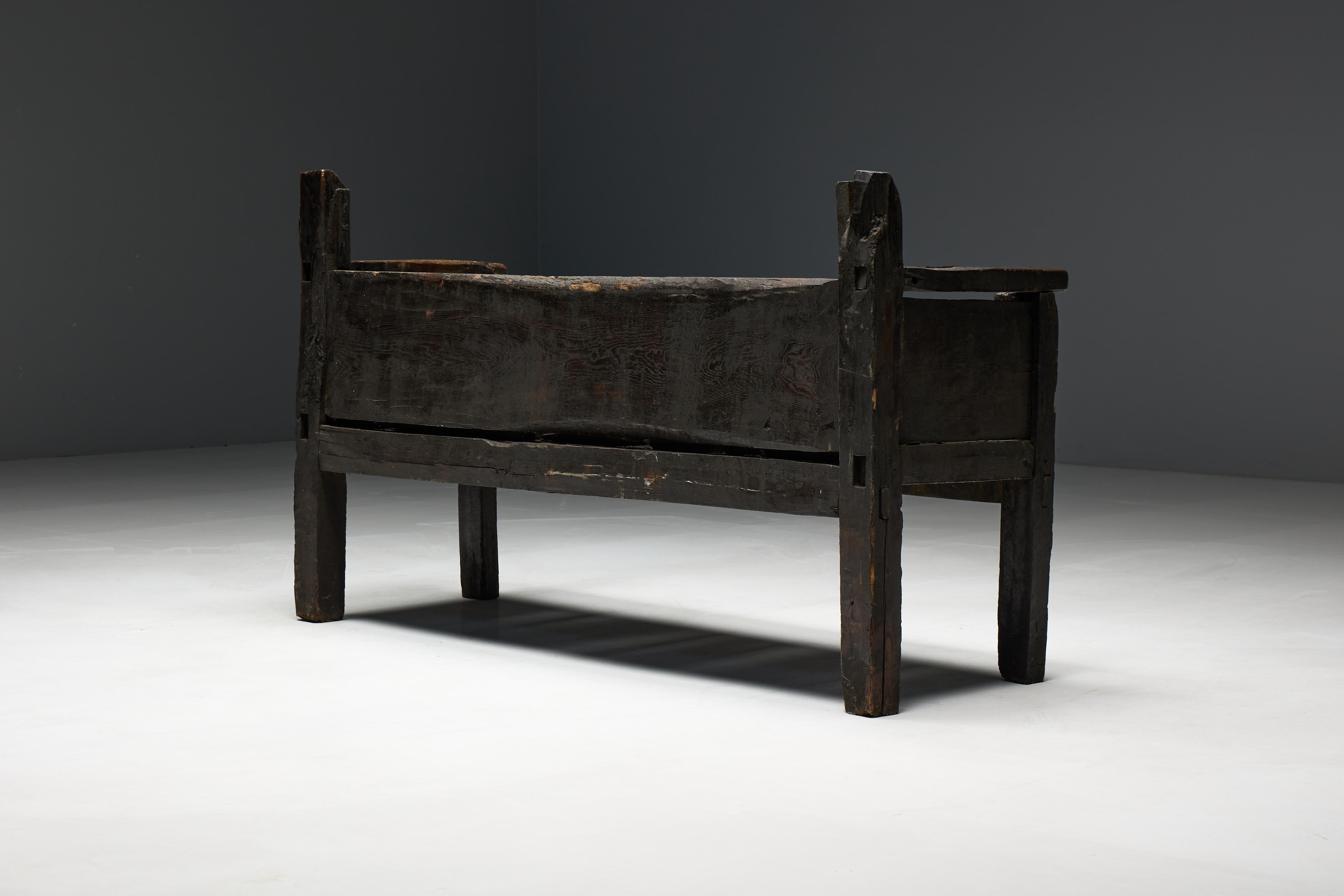 Banc Robust Wabi Sabi, France, 19ème siècle en vente 11