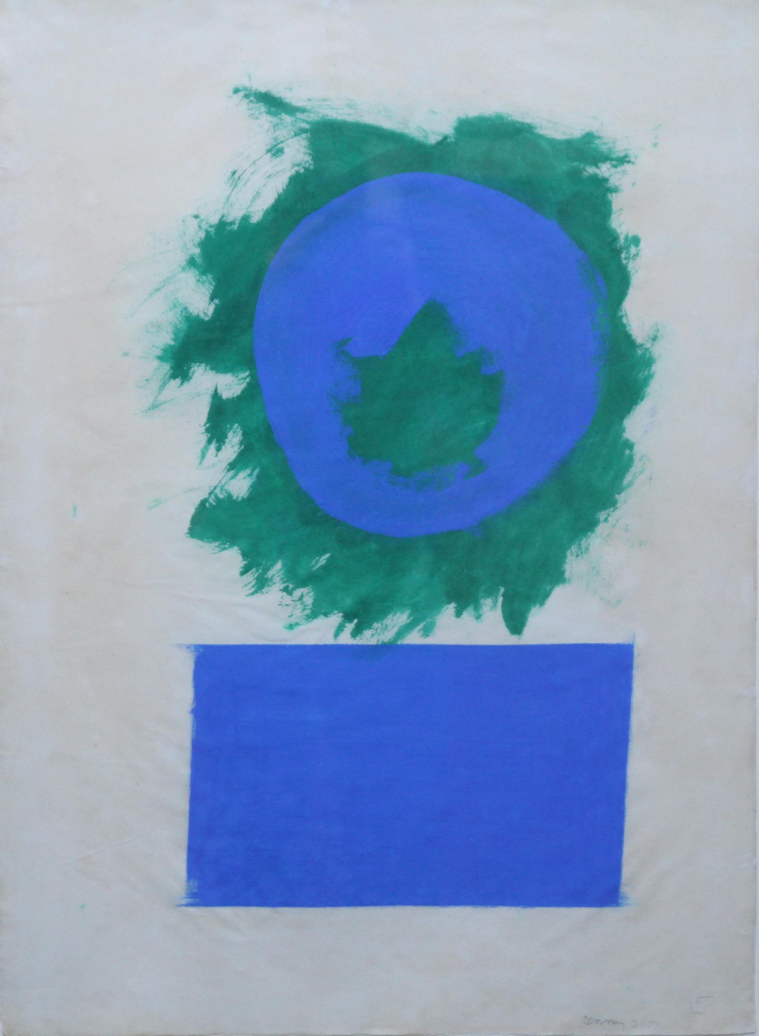 Blaue und grüne Formen – britisches abstraktes Ölgemälde in Papierfarbe aus den 50er Jahren – Painting von Robyn Denny