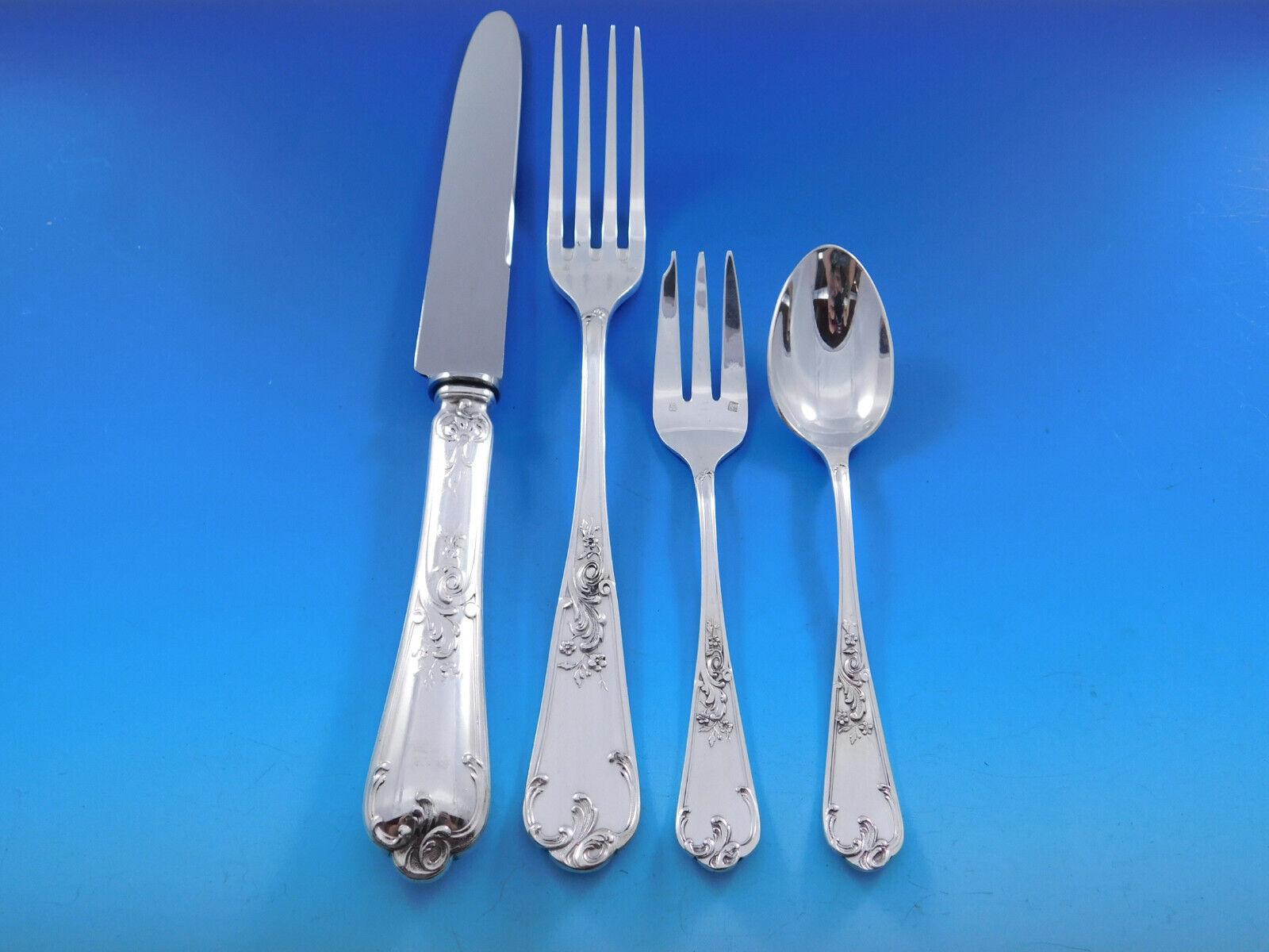 Superb dinner and luncheon size Rocaille by Saint Medard Argenterie French Silverplate set - 145 pieces. This set includes:

12 Large Dinner Size Knives, 10 1/8