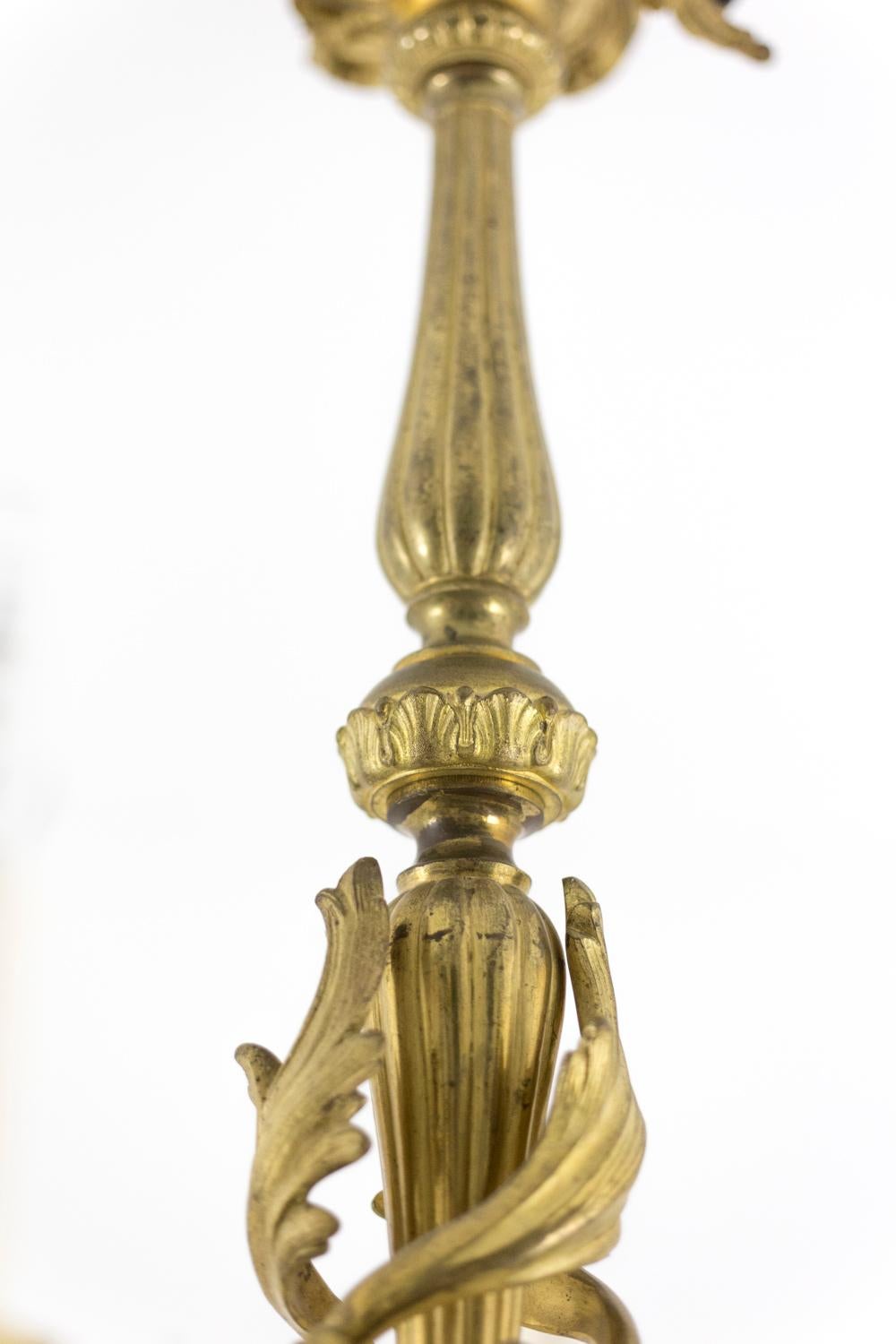 Kronleuchter im Rocaille-Stil aus vergoldeter Bronze, um 1880 im Angebot 3