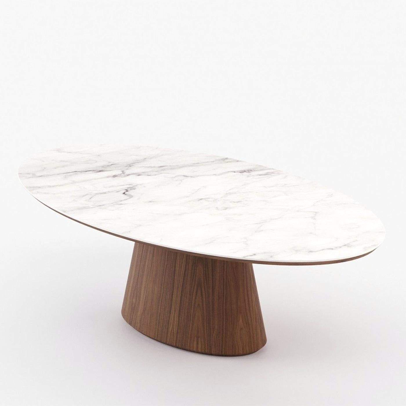 Espagnol Table de salle à manger en marbre blanc Rocca en vente