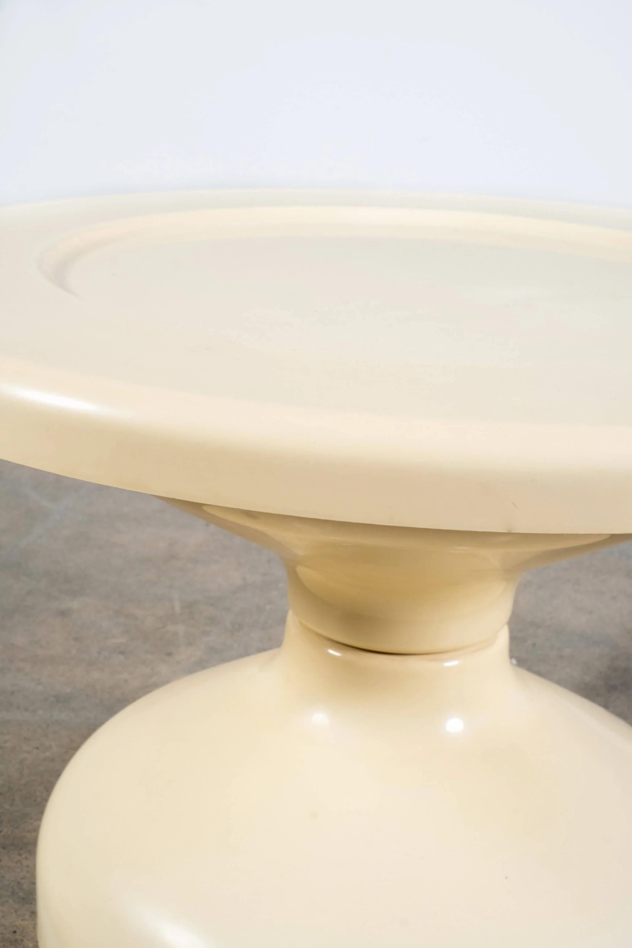 'Rocchetto' Side Table by Achille & Pier Giacomo Castiglioni for Kartell In Good Condition For Sale In Toronto, CA