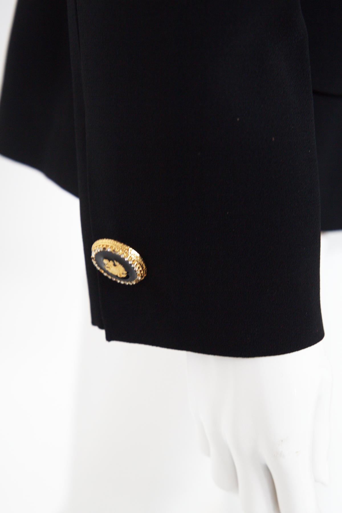 Women's Rocco Barocco Elegant Vintage Black Jacket For Sale