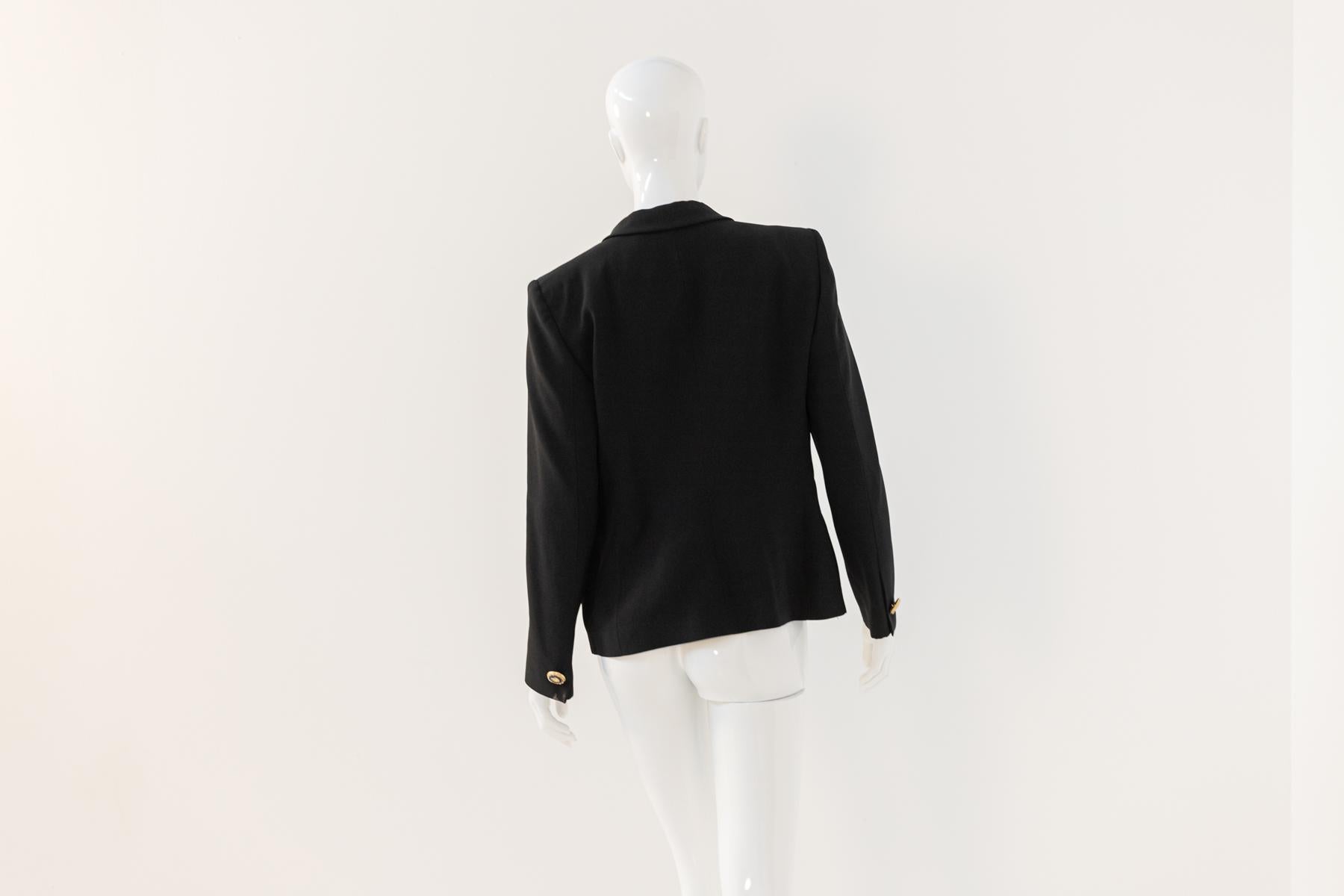 Rocco Barocco Elegant Vintage Black Jacket For Sale 5