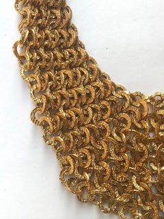 Rocco Barocco Gold Link 1980s Bib Necklace