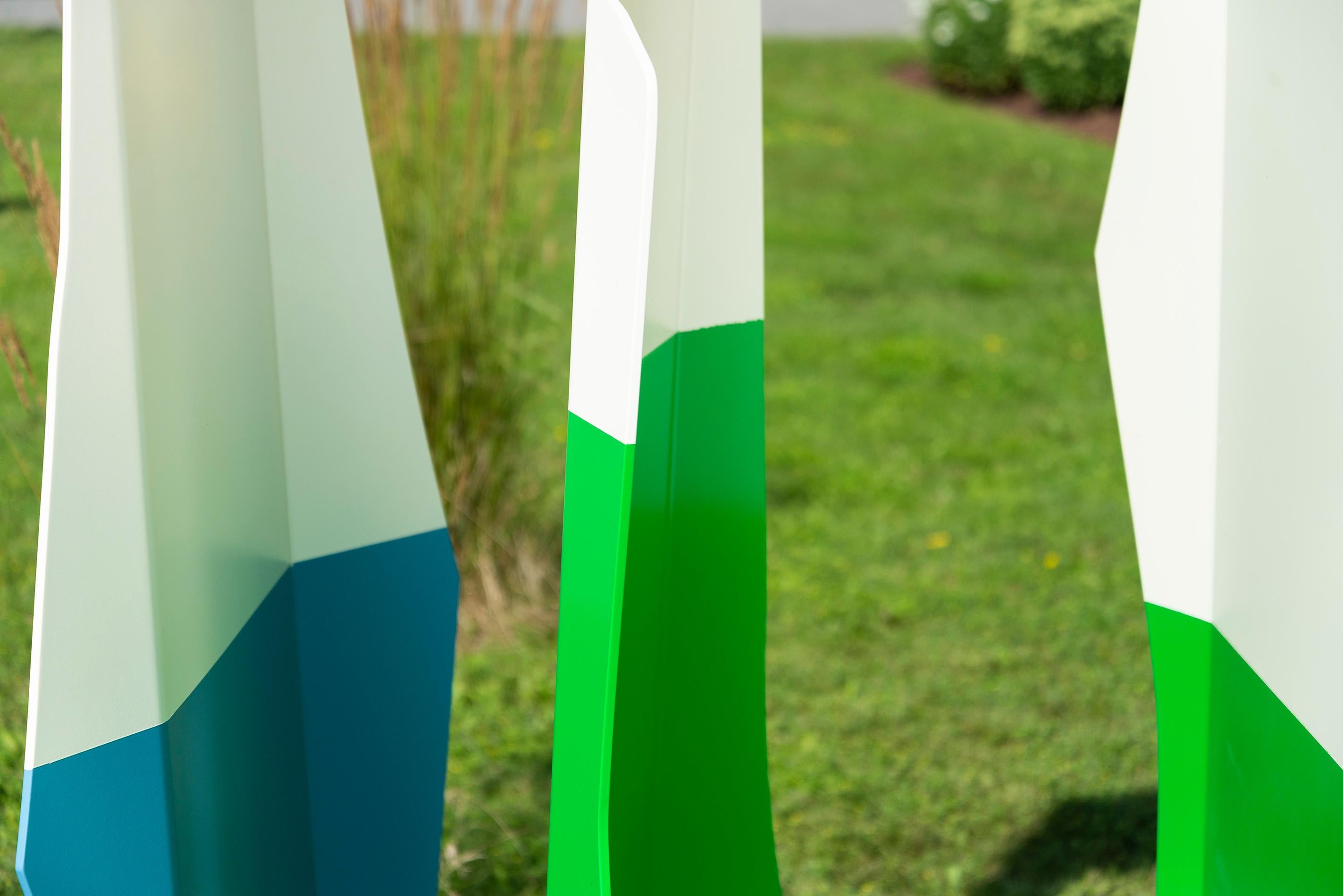 Parallax Series - Occluder - large, minimalist, powder coated steel sculpture - Contemporary Sculpture by Rocco Turino