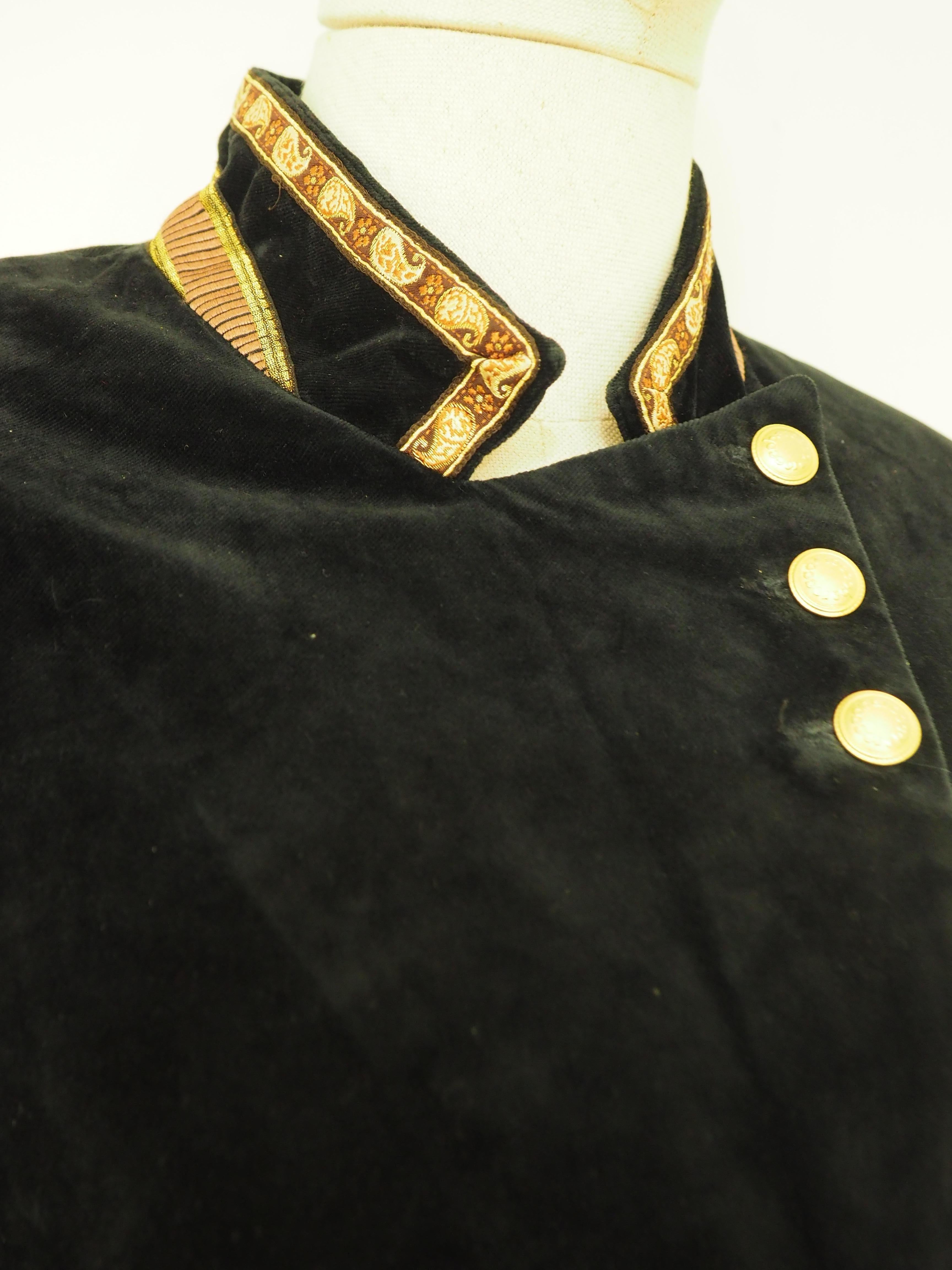 Women's Roccobarocco Black vintage velvet gold buttons jacket
