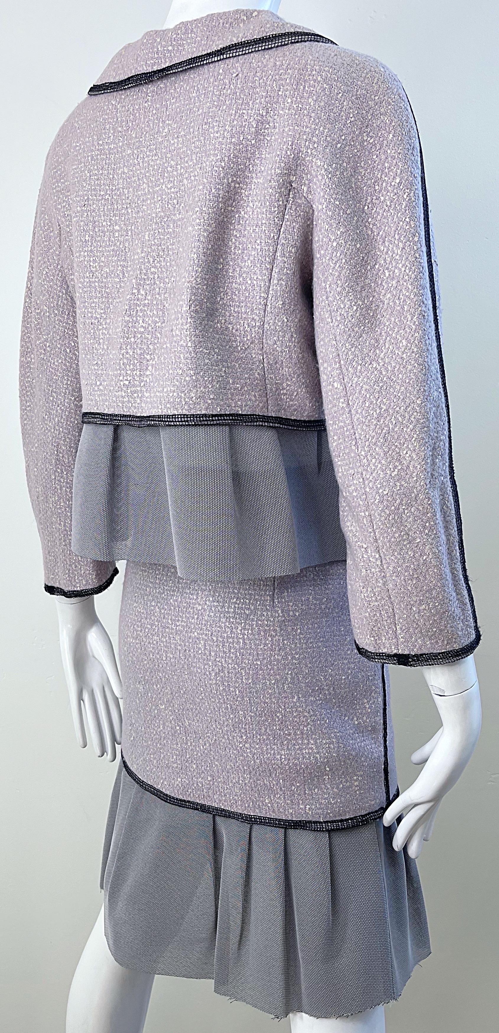 Rochas Couture Runway Fall 2004 Light Purple Black Size 40 - 6 / 8 Skirt Suit For Sale 3