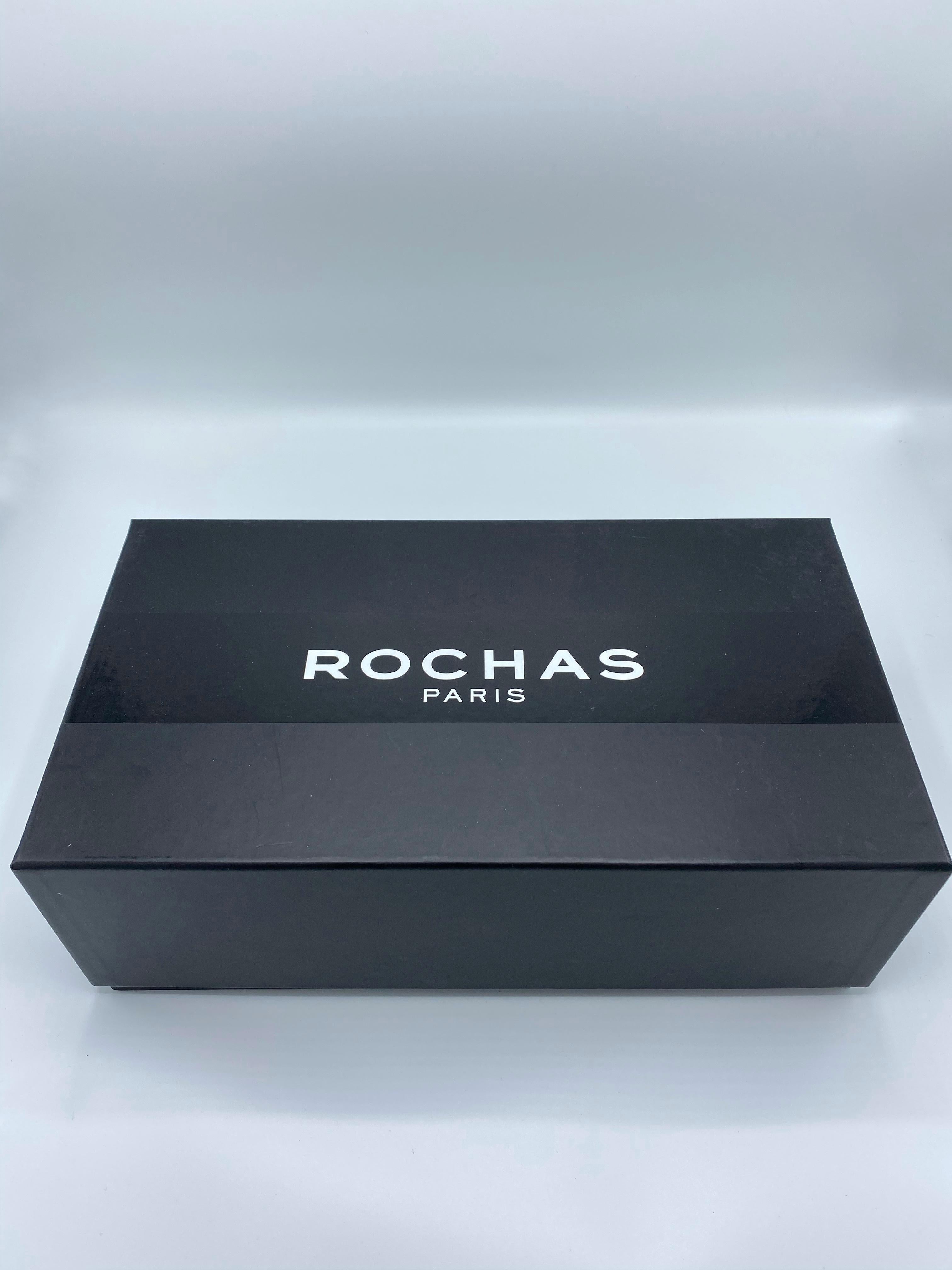 Rochas Paris Satin Grain and Black Pointed Toe Flats, Size 38.5 For Sale 7