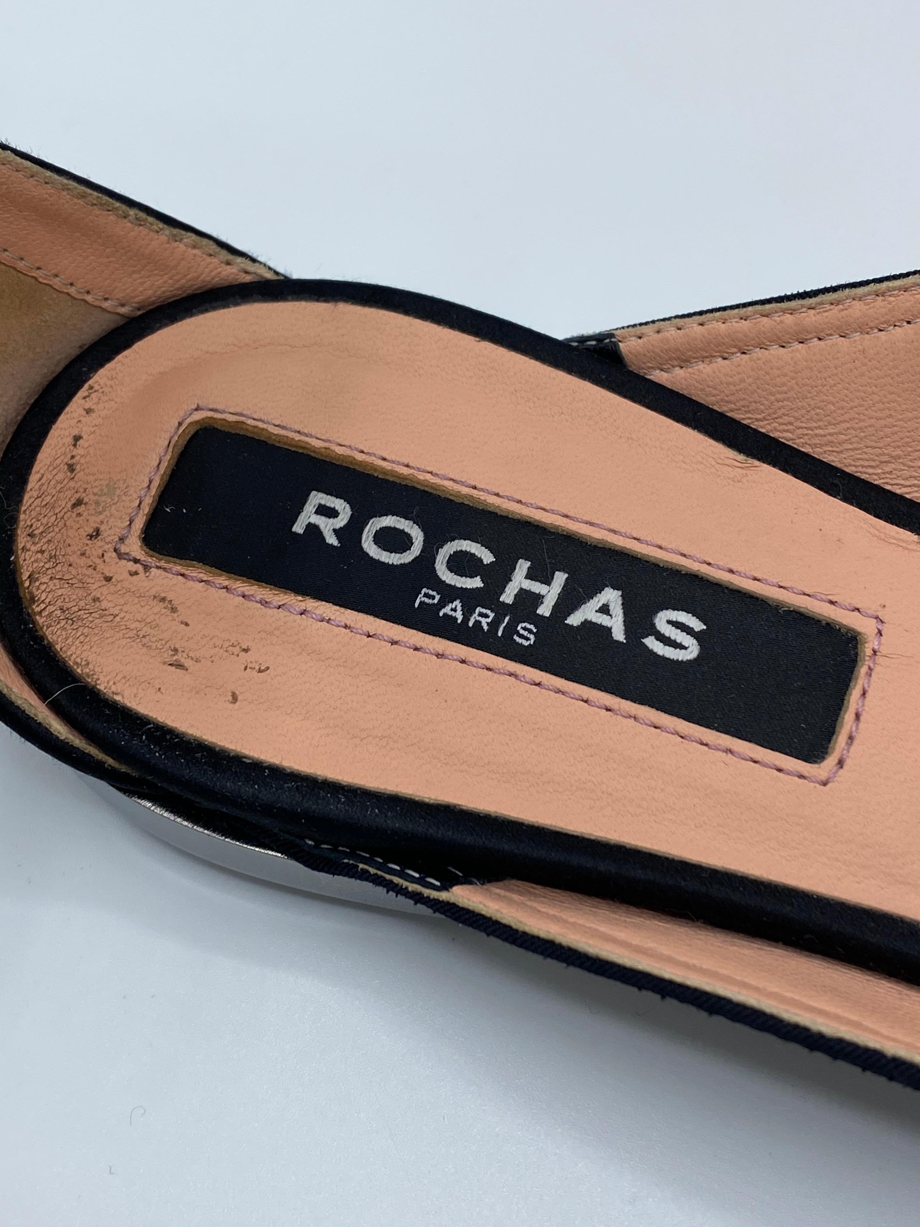 Rochas Paris Satin Grain and Black Pointed Toe Flats, Size 38.5 For Sale 1