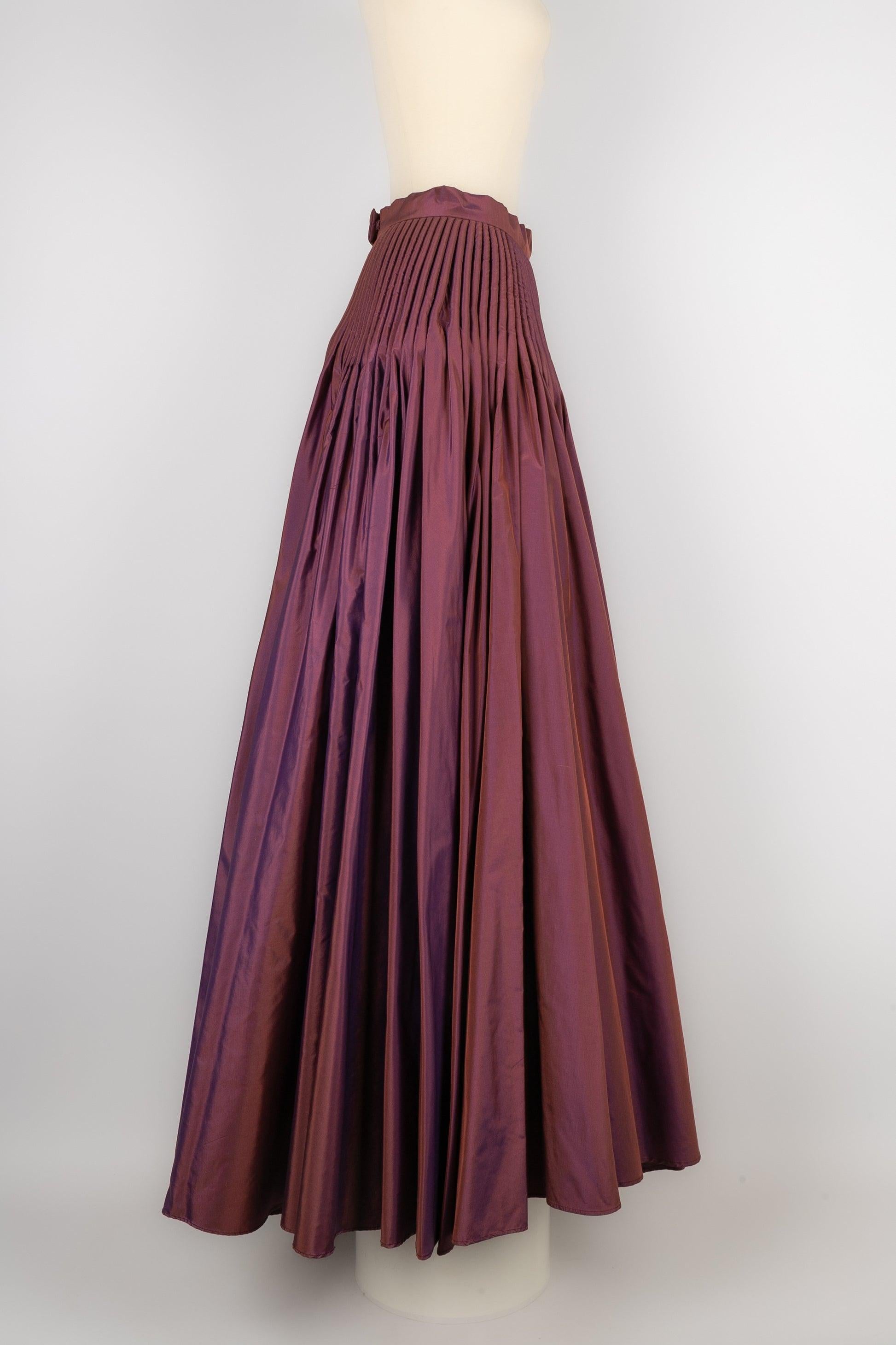 Rochas Purple Silk Taffeta Maxi Skirt In Excellent Condition For Sale In SAINT-OUEN-SUR-SEINE, FR