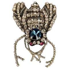 ROCHAS Silver Rhinestones Bee Brooch Pin