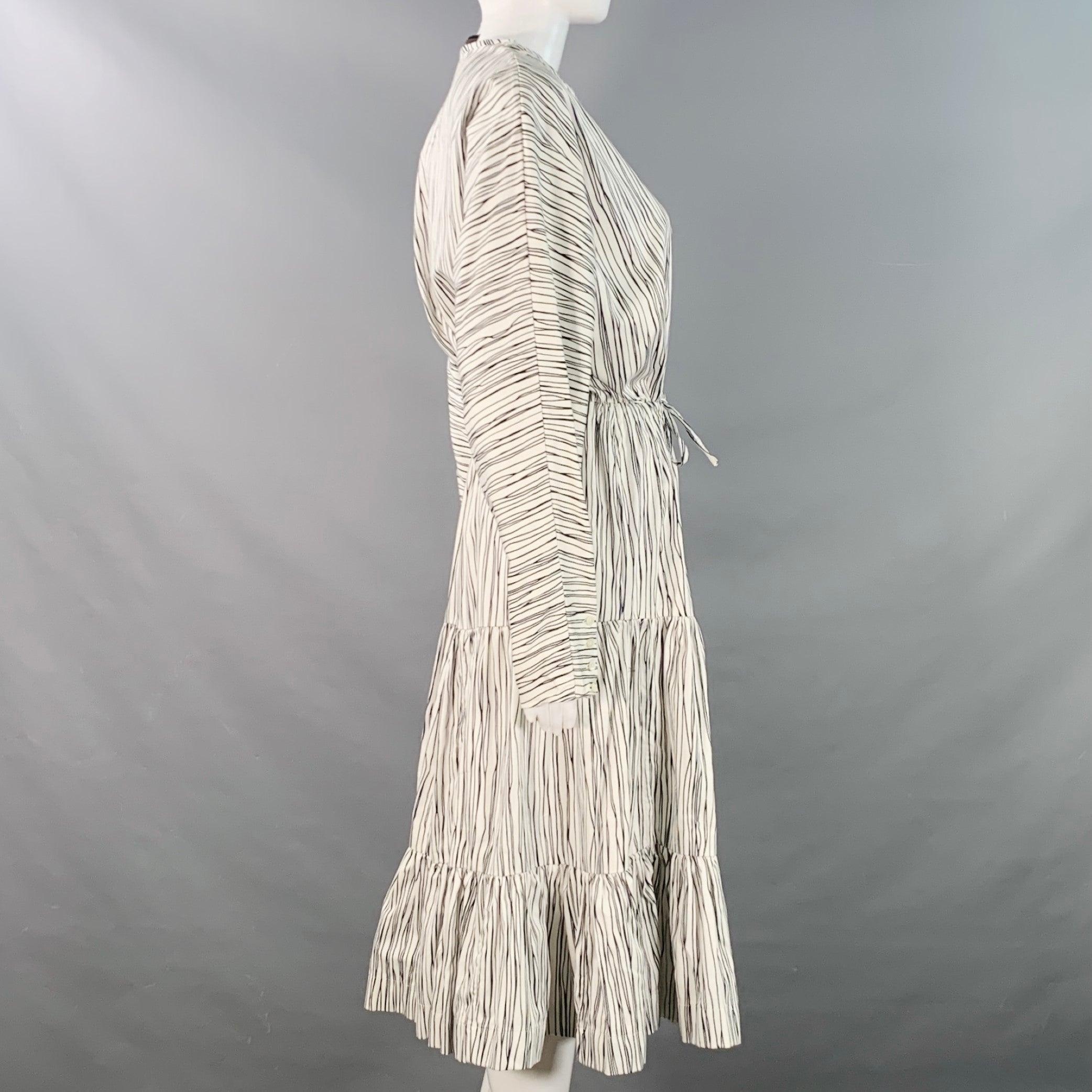 ROCHAS Größe 2 Schwarzer weißer Baumwollstreifen A-Linien-Kleid mit Knopfleiste (Grau) im Angebot