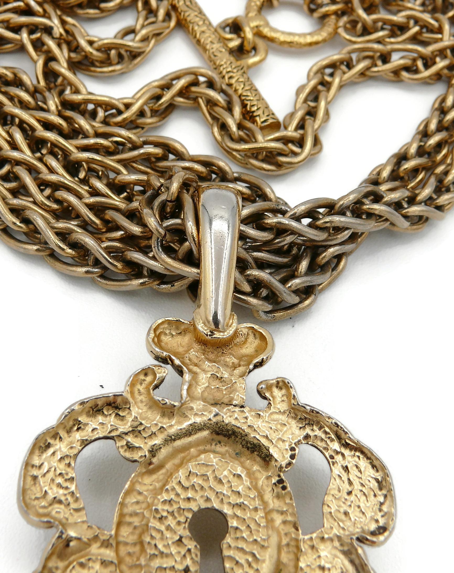 Rochas Vintage Gold Toned Lock Pendant Necklace For Sale 8