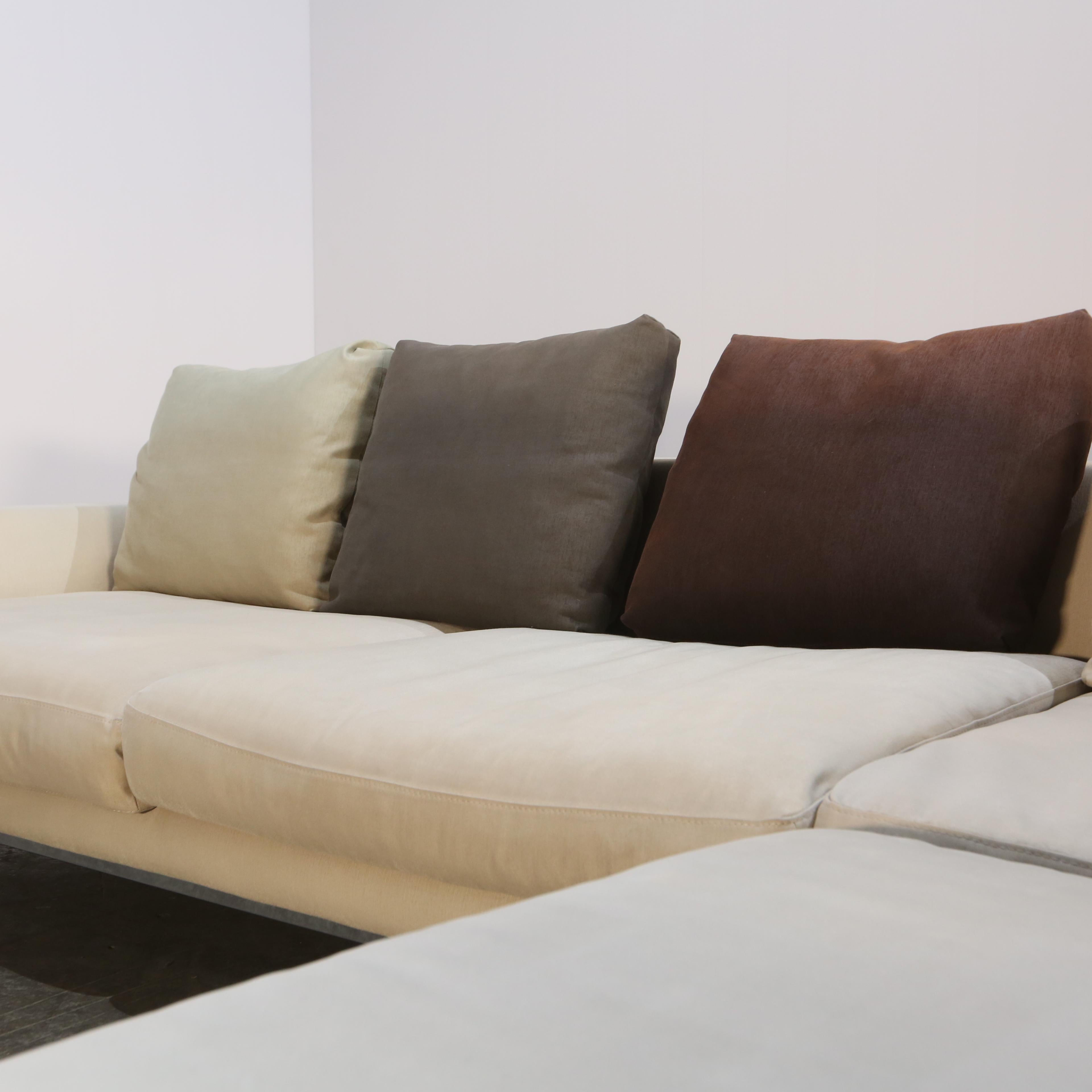 Sofá Roche Bobois Agami Siglo XXI y contemporáneo en venta