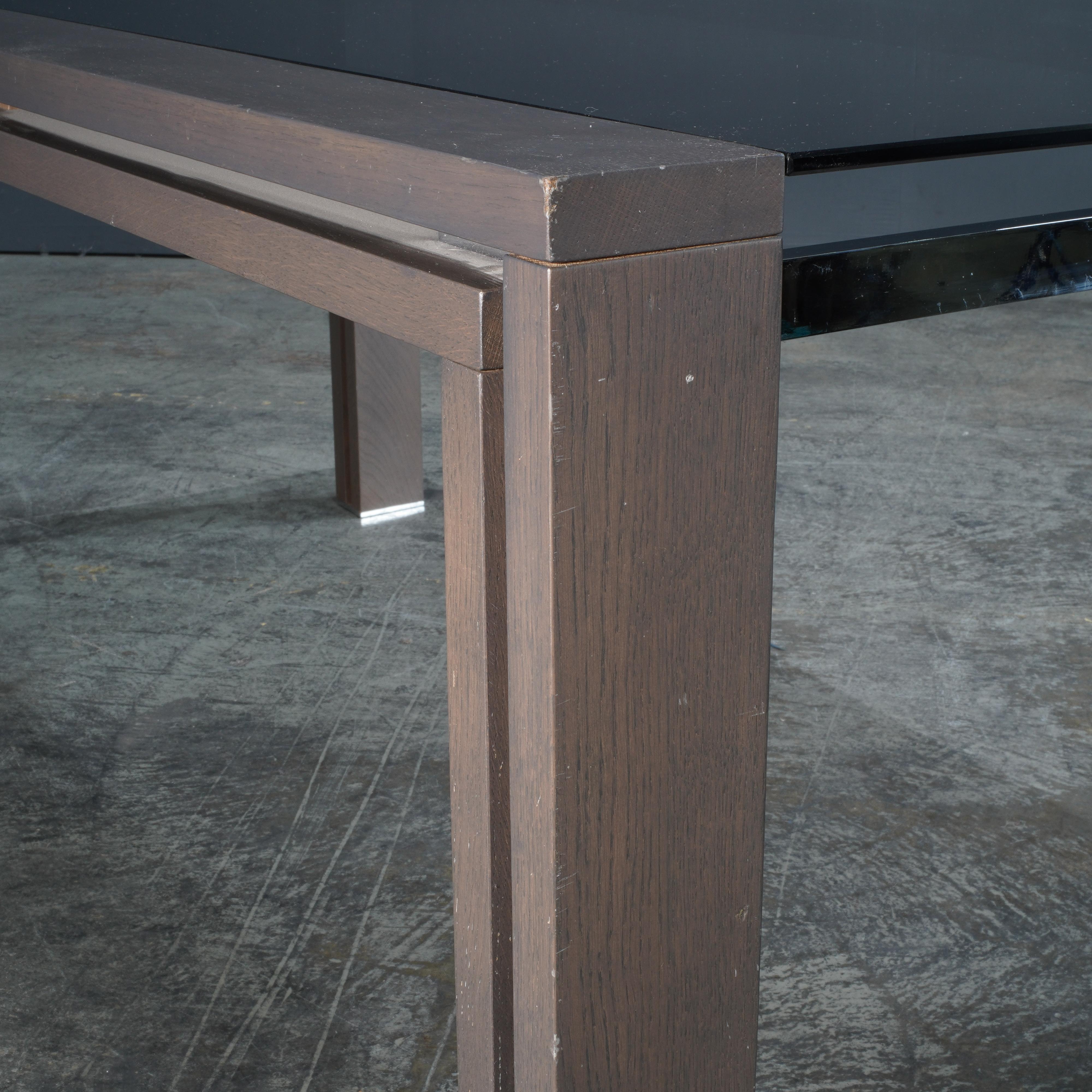 Table de salle à manger à caisson en anthracite et verre fumé Roche Bobois en vente 8