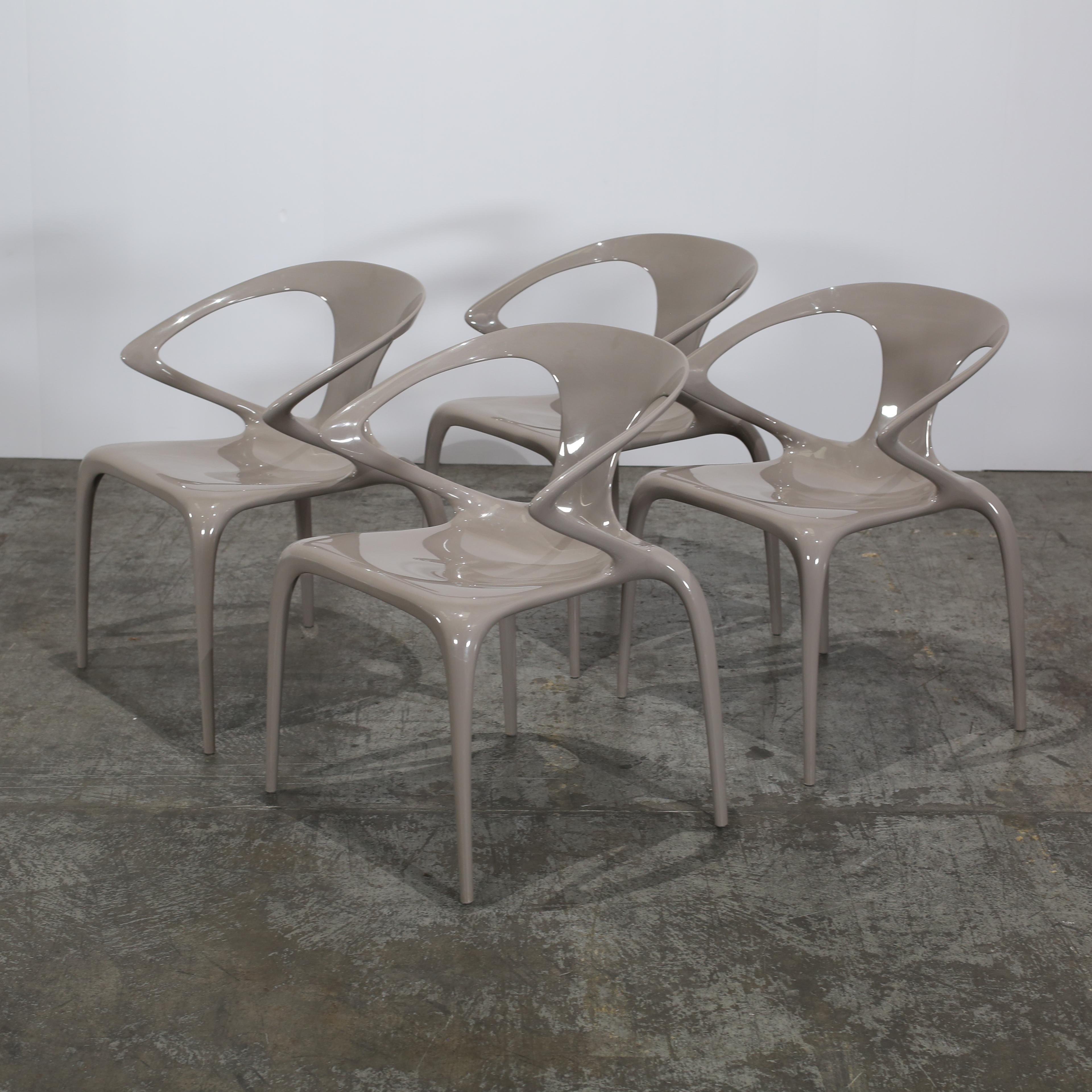 Chaises de salle à manger Ava, lot de quatre, Roche Bobois en vente 1