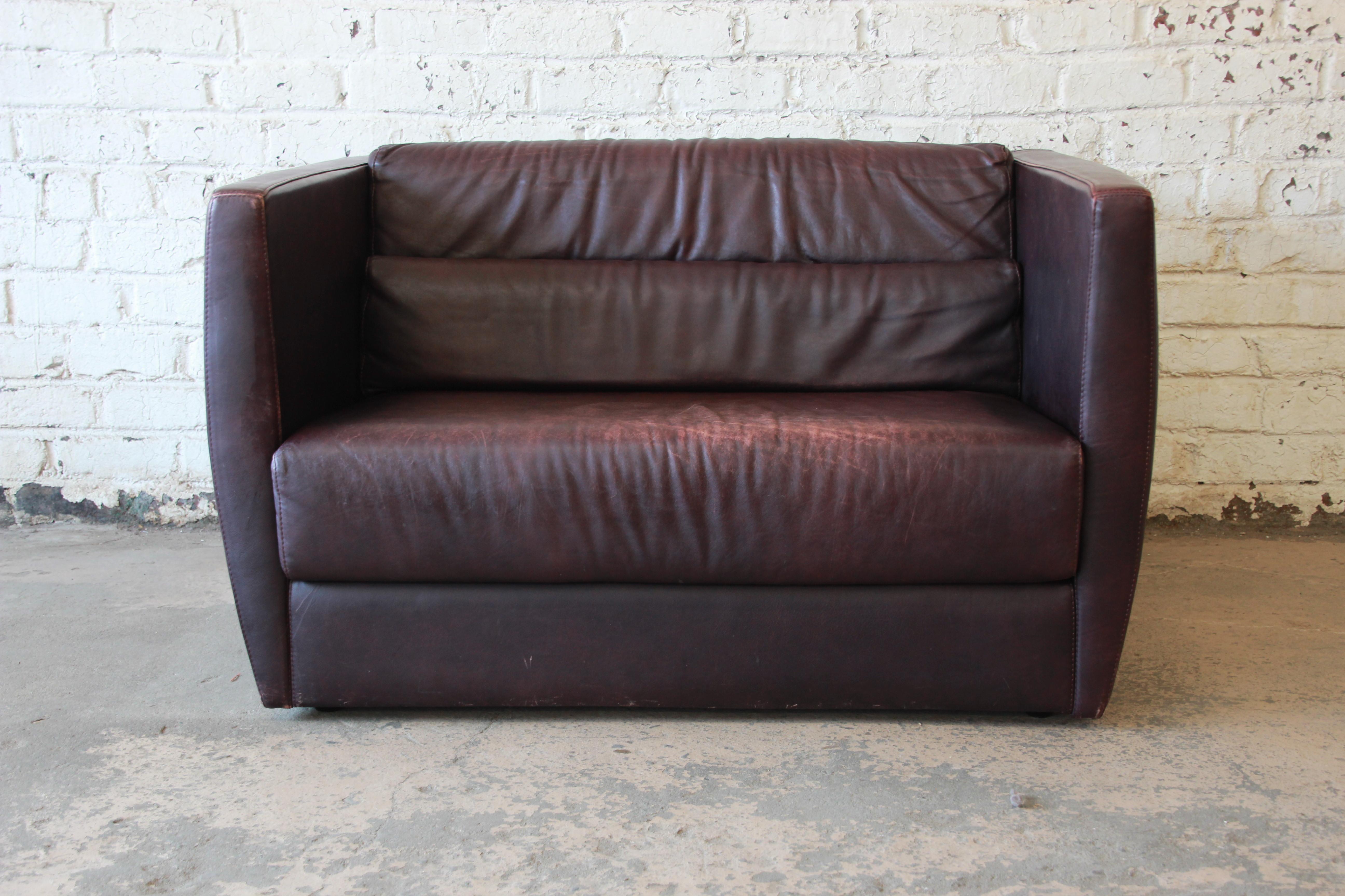 French Roche Bobois Bauhaus Style Leather Loveseat or Cube Chair, 1970s