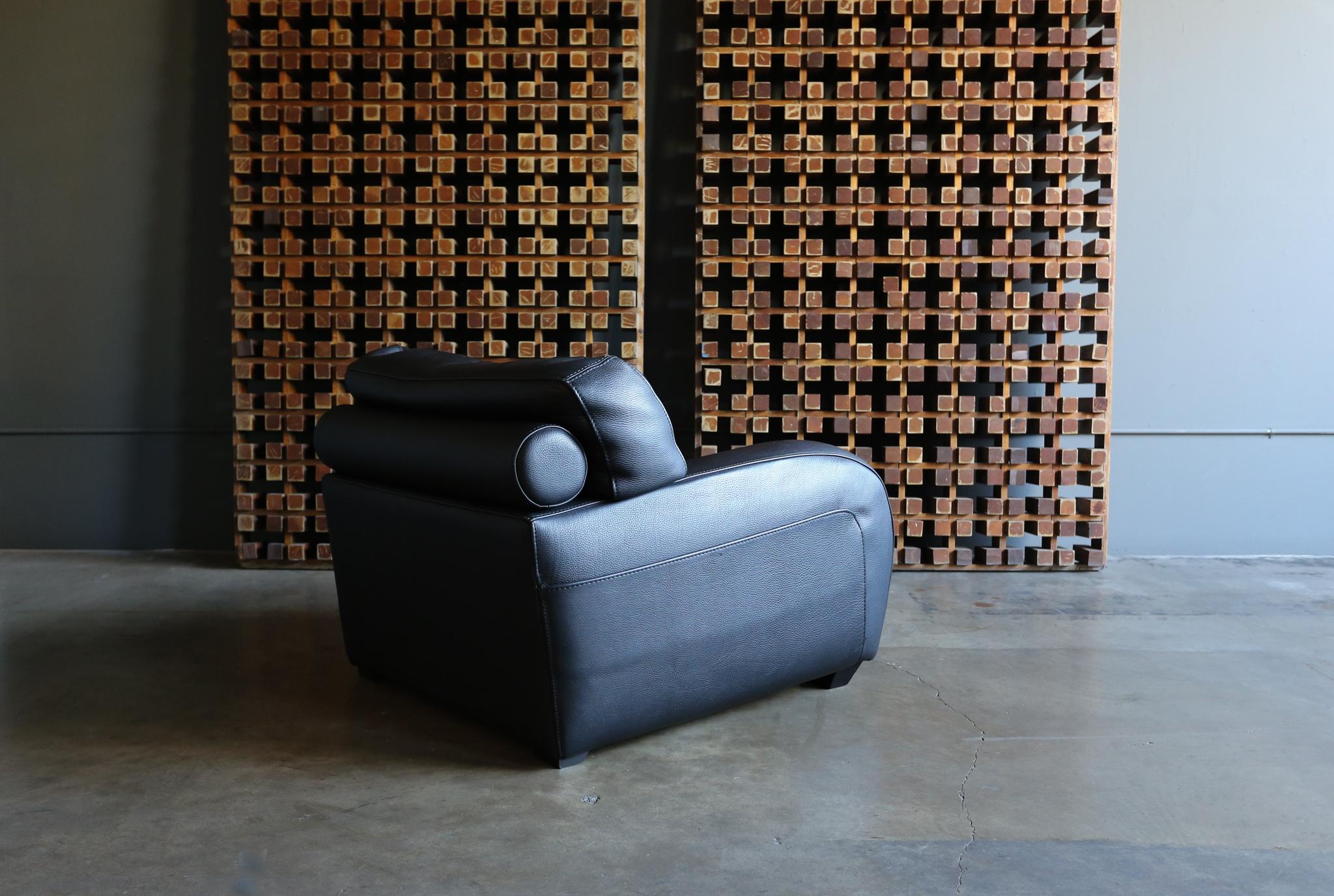 20th Century Roche Bobois Black Pebble Leather Lounge Chairs, circa 1990