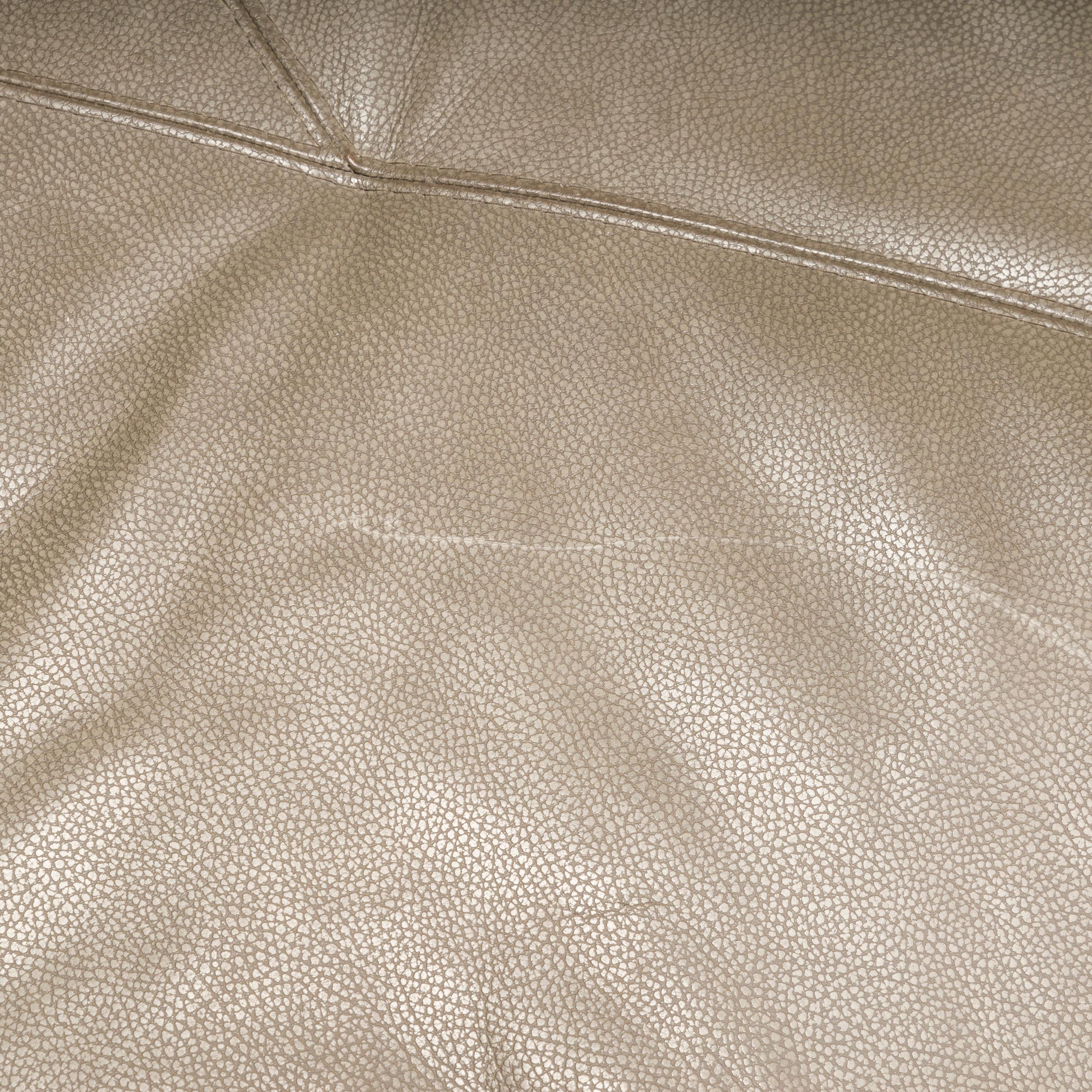 Roche Bobois by Gabriele Assmann & Alfred Kleene Leather Digital Curved Sofa For Sale 3