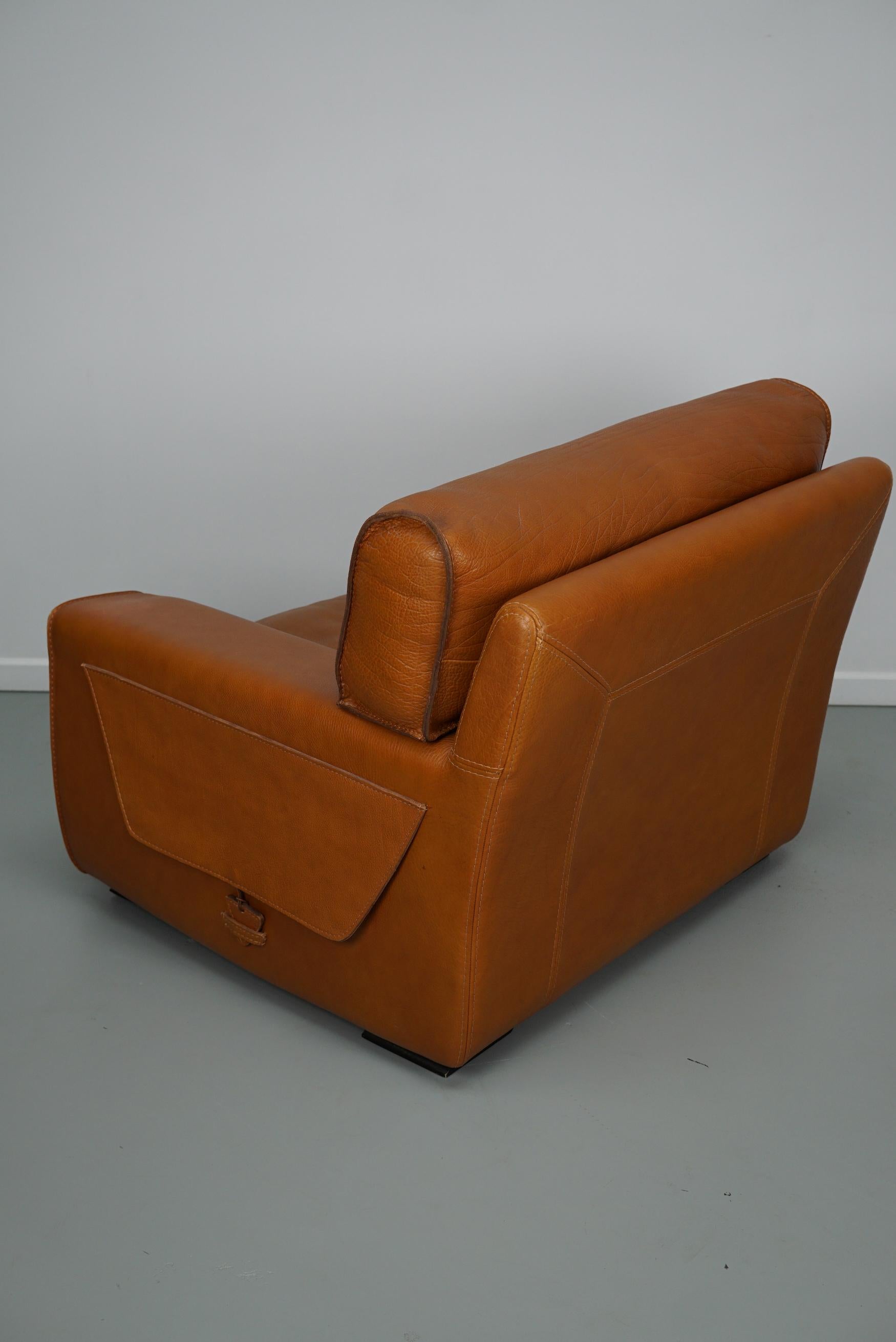 Roche Bobois Club Chair In Tan / Cognac Neck Leather – France, circa 1980 For Sale 5