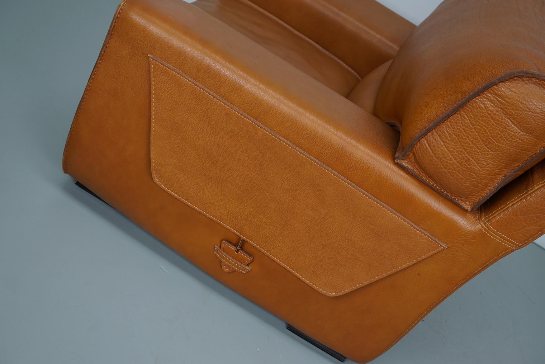 Roche Bobois Club Chair In Tan / Cognac Neck Leather – France, circa 1980 For Sale 2