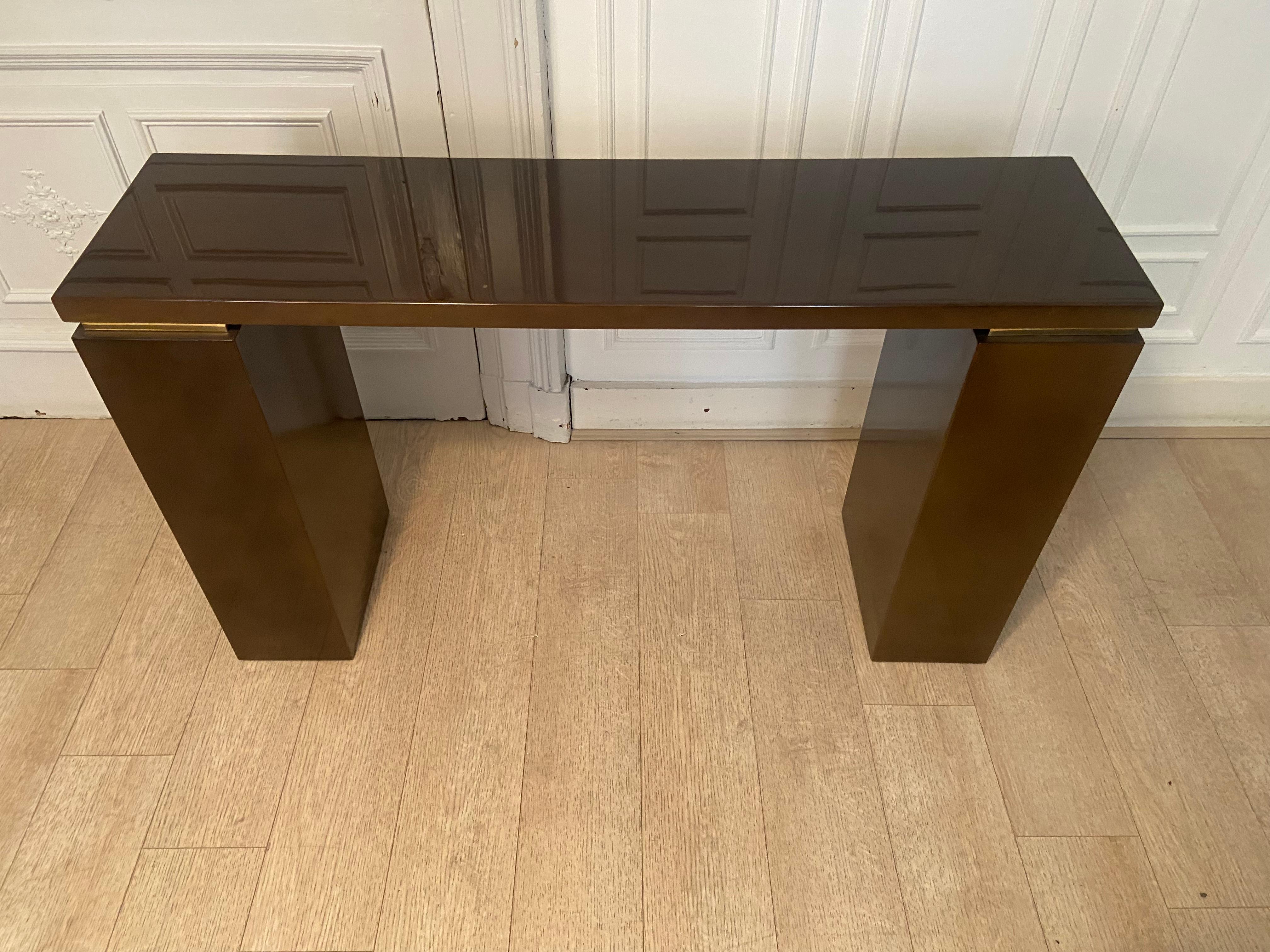 Mid-Century Modern Roche Bobois Console Produced in the 70s