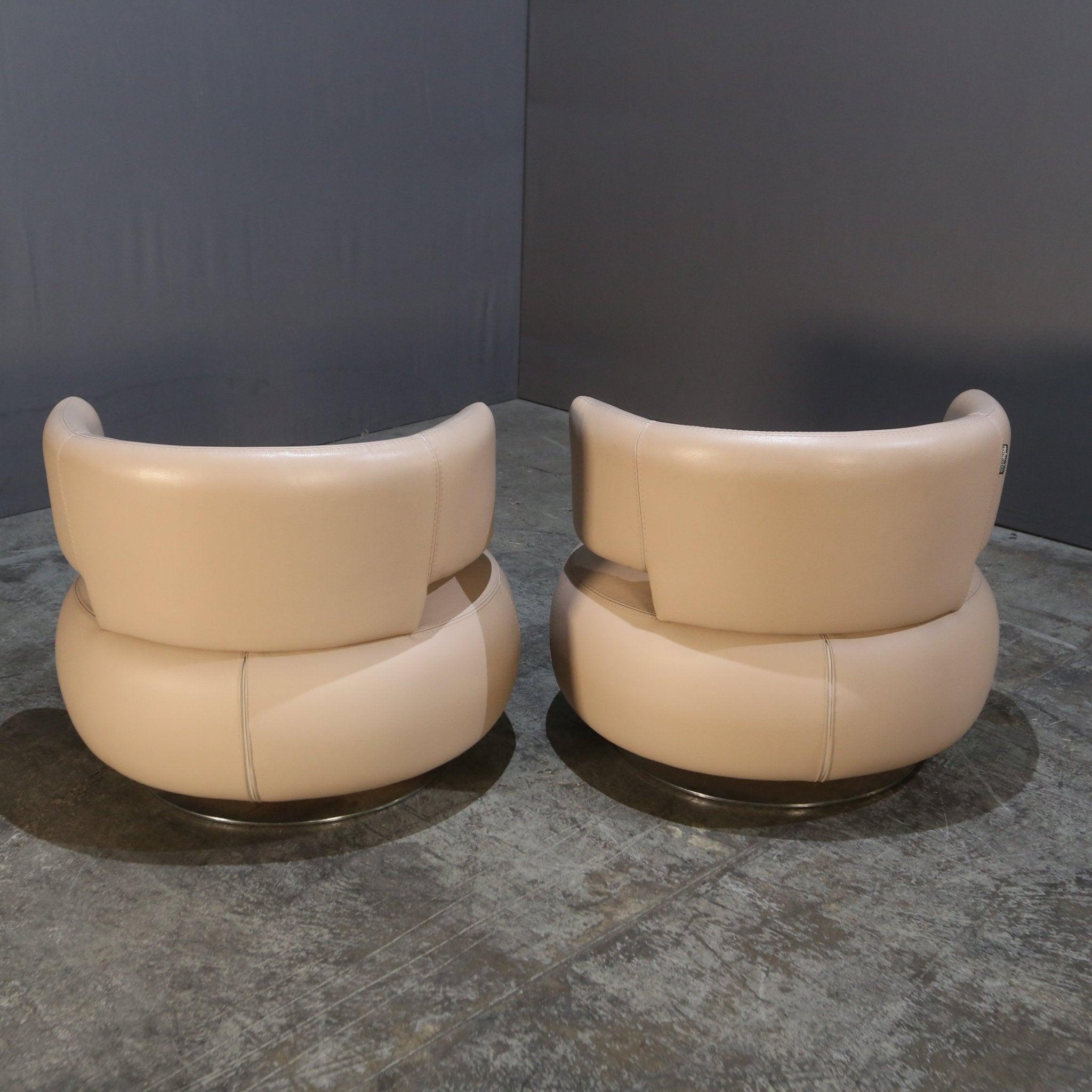 Roche Bobois Cremefarbener geschwungener Drehsessel aus Leder Curl - Nur ein einziger verfügbar (21. Jahrhundert und zeitgenössisch) im Angebot