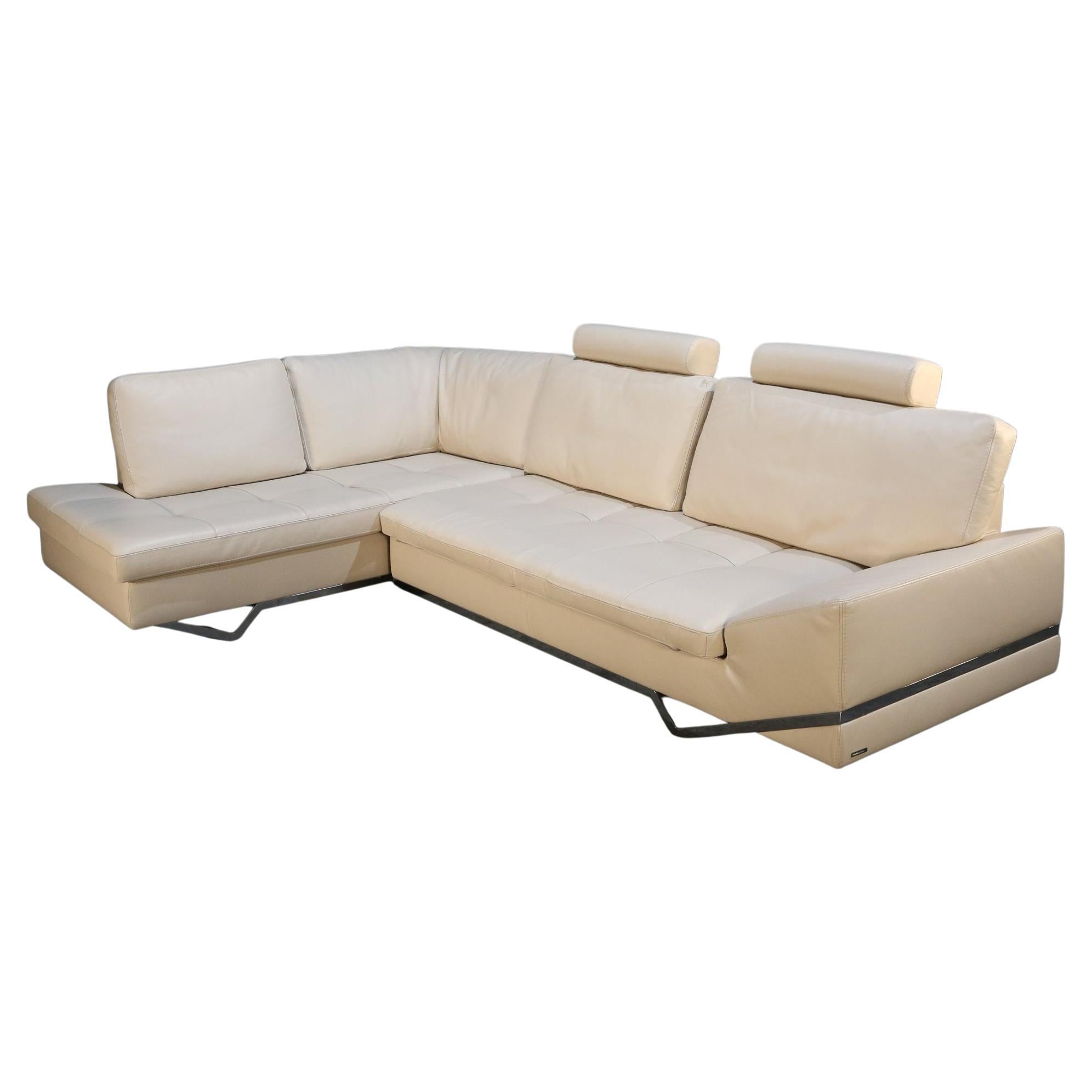 Roche Bobois Sofá seccional de piel color crema en venta