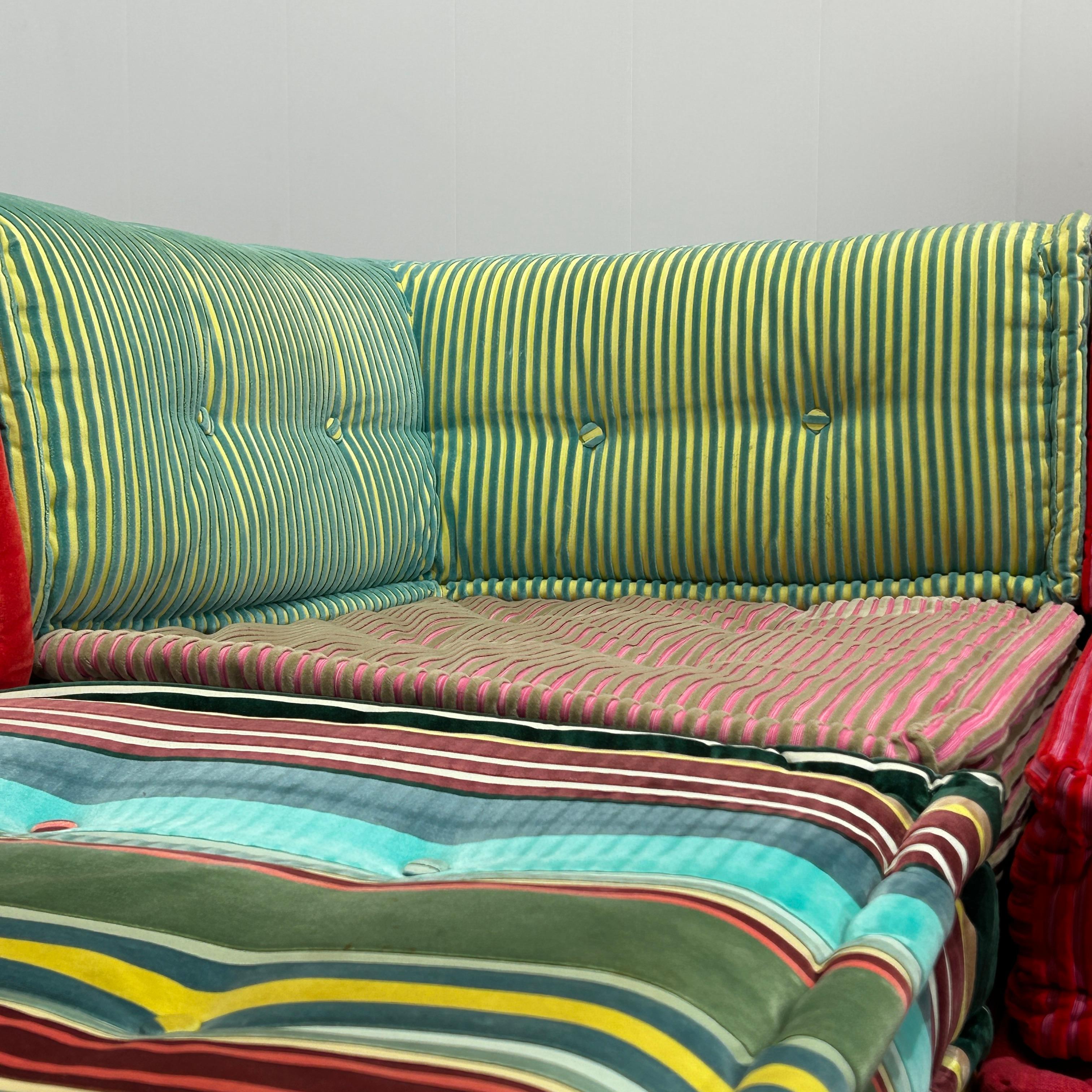 Roche Bobois Eighteen Piece Kenzo Mah Jong Set For Sale 4