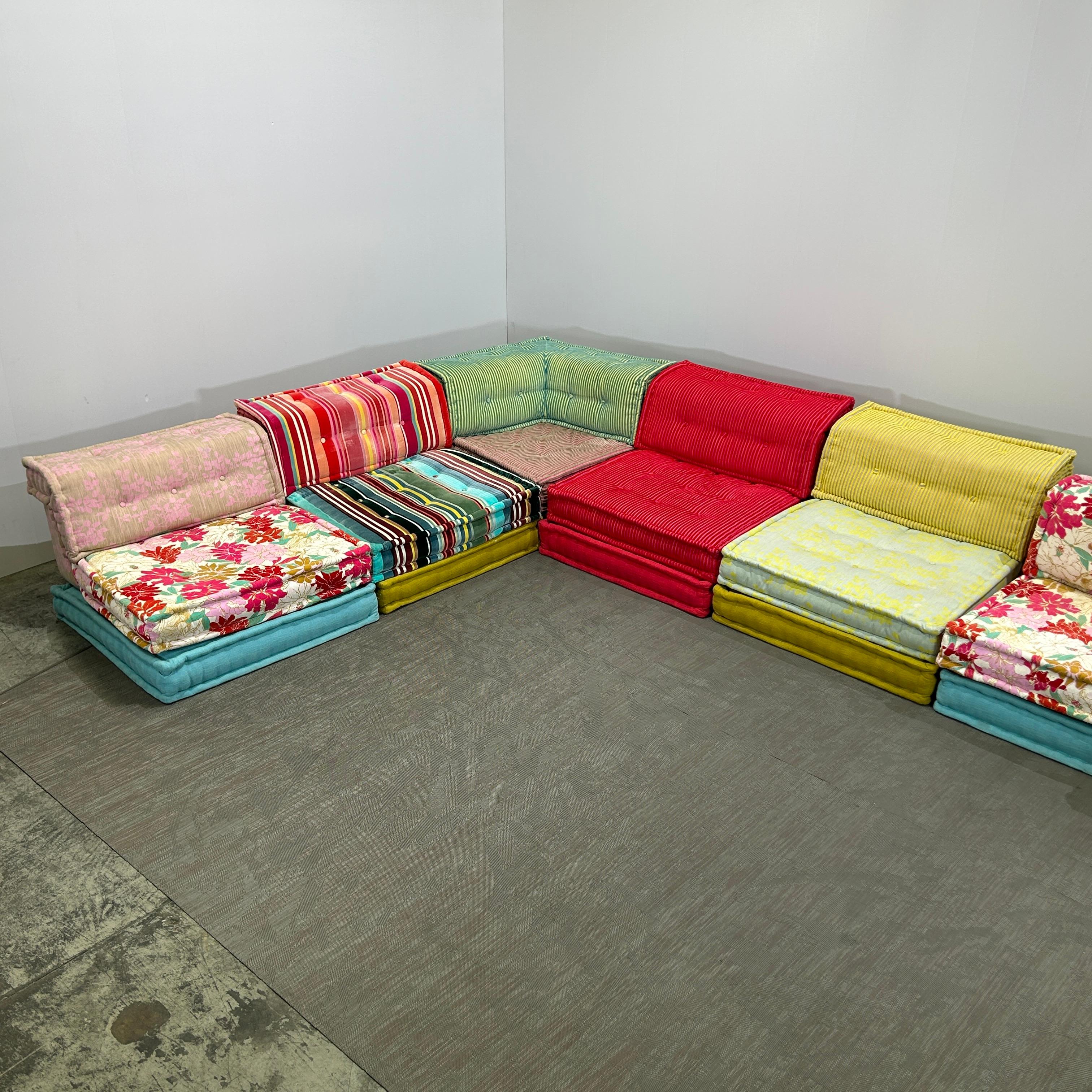 Roche Bobois Eighteen Piece Kenzo Mah Jong Set For Sale 9