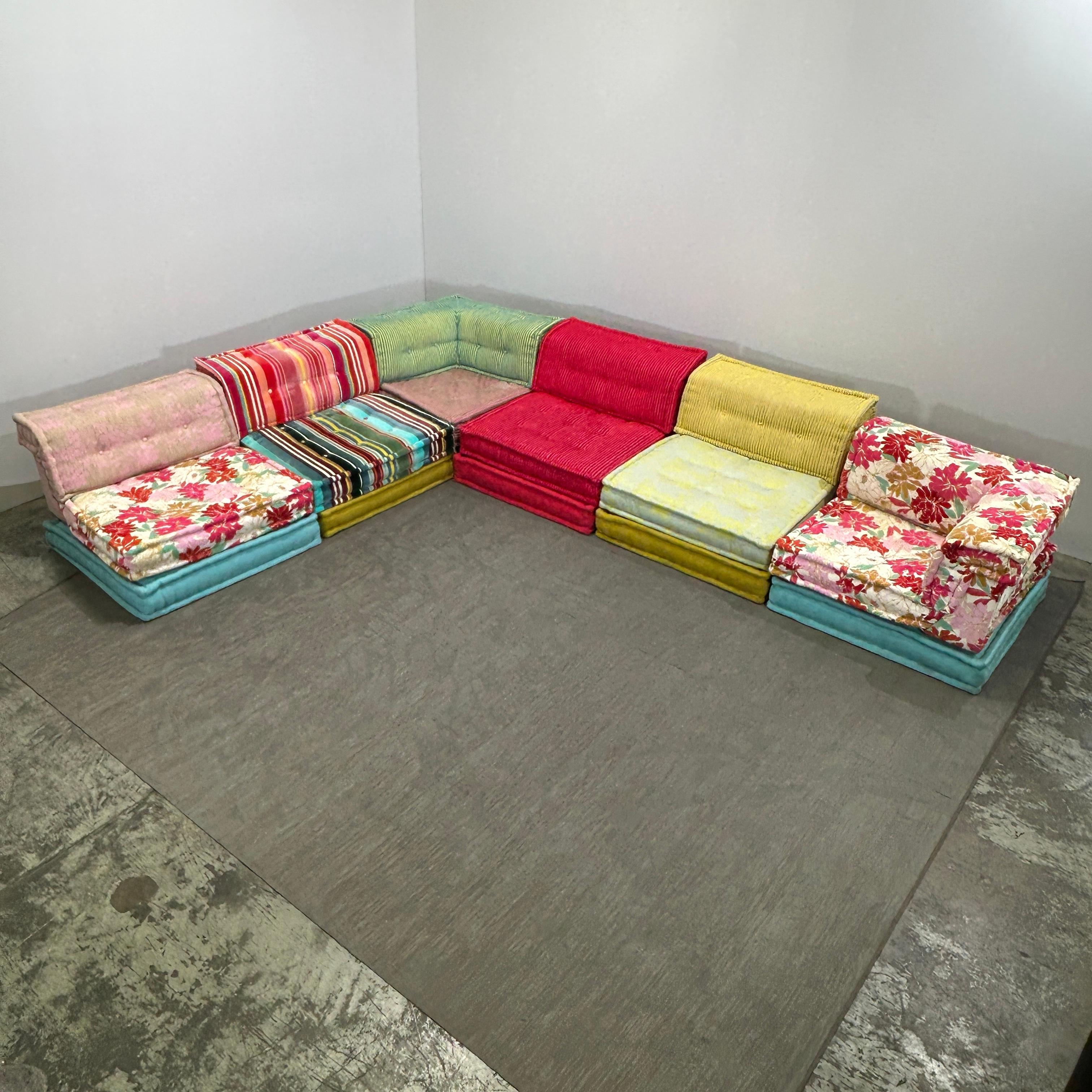 Roche Bobois Eighteen Piece Kenzo Mah Jong Set For Sale 11