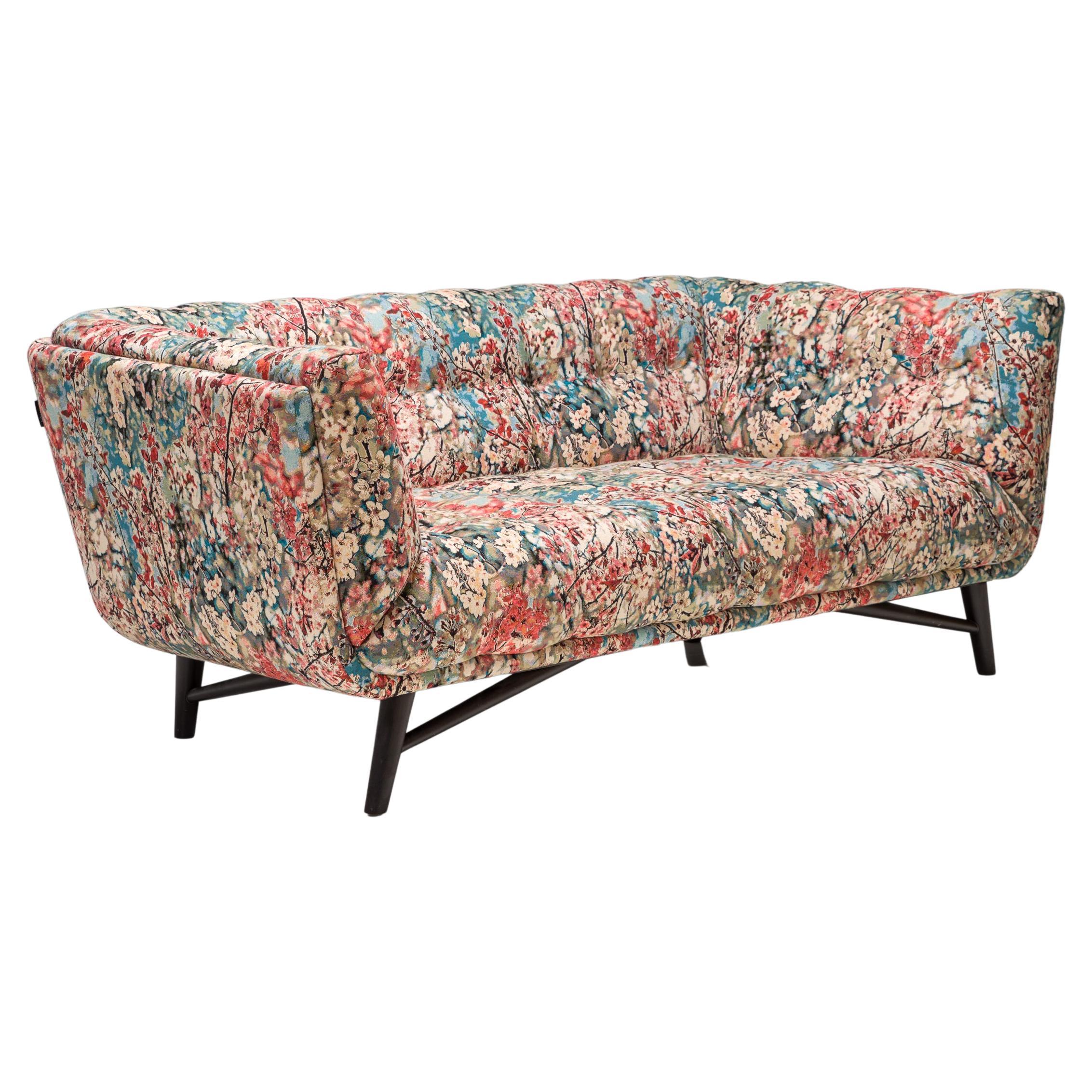 Roche Bobois Floral Tufted Fabric Profile 2.5 Seat Sofa at 1stDibs | roche  bobois profile, modern floral sofa, profile roche bobois