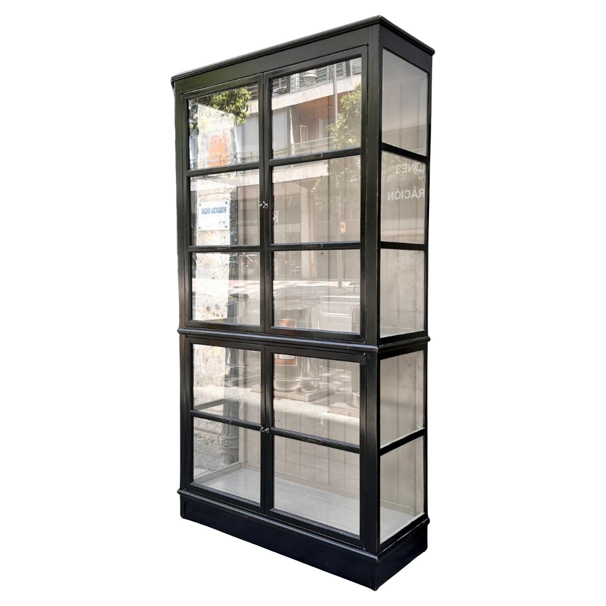 Roche Bobois France, Black display case/architect library “Architecte For Sale