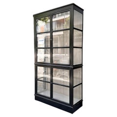 Roche Bobois Francia, Vetrina nera/libreria per architetti "Architecte