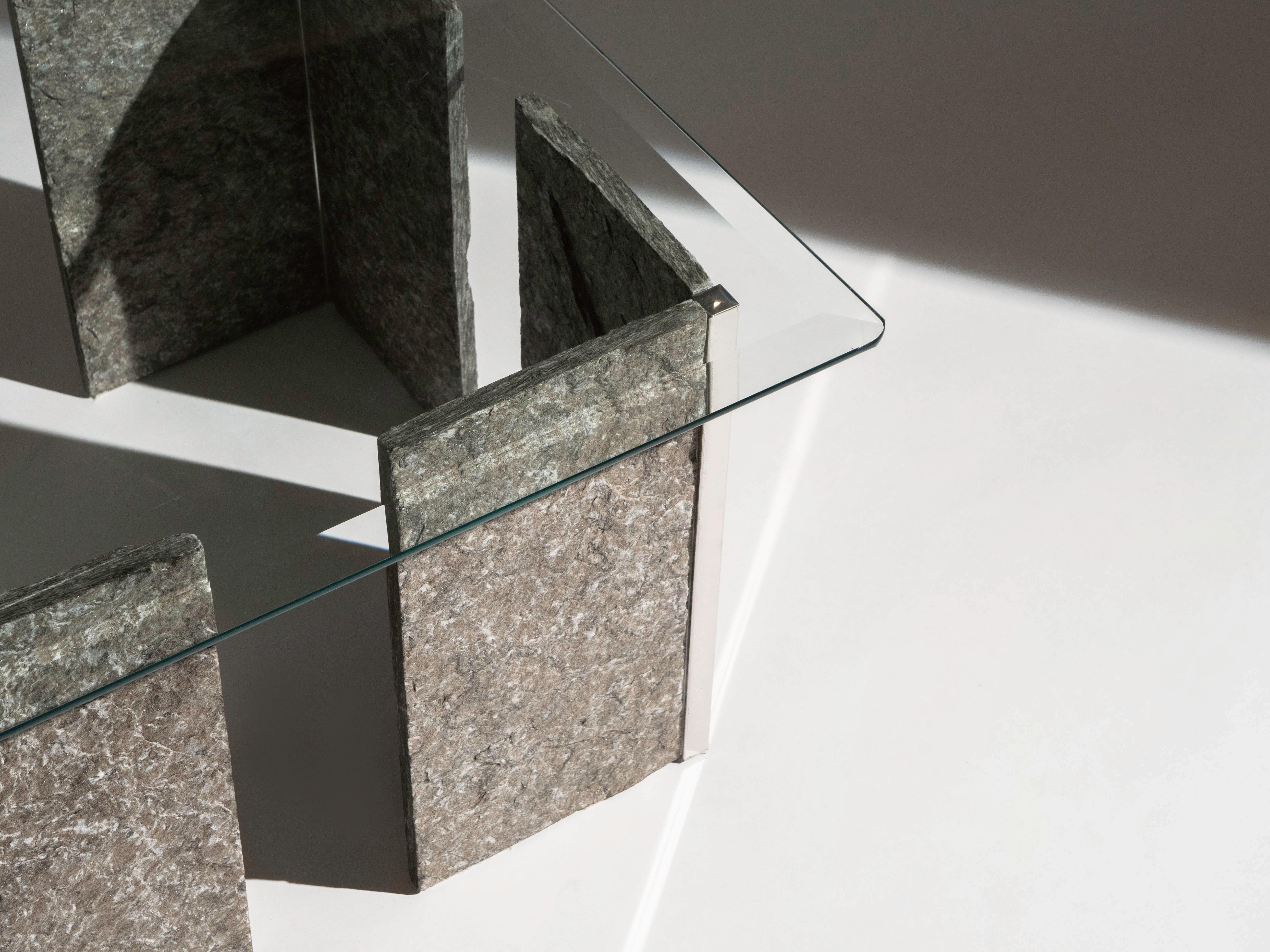 Roche Bobois Glass Coffee Table with Stone & Chrome Base, 1970s in vendita 3