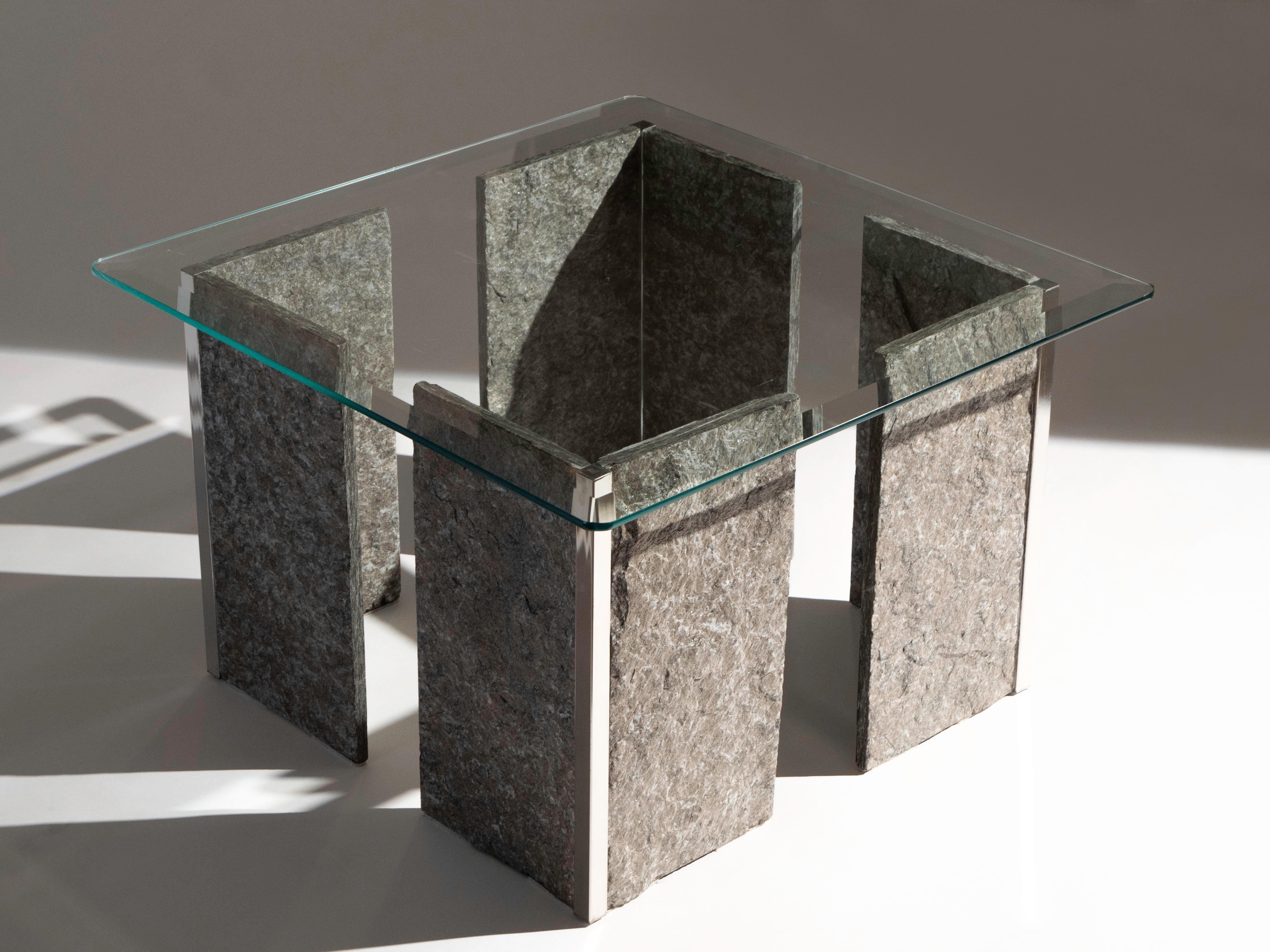 Mid-Century moderno Roche Bobois Glass Coffee Table with Stone & Chrome Base, 1970s in vendita